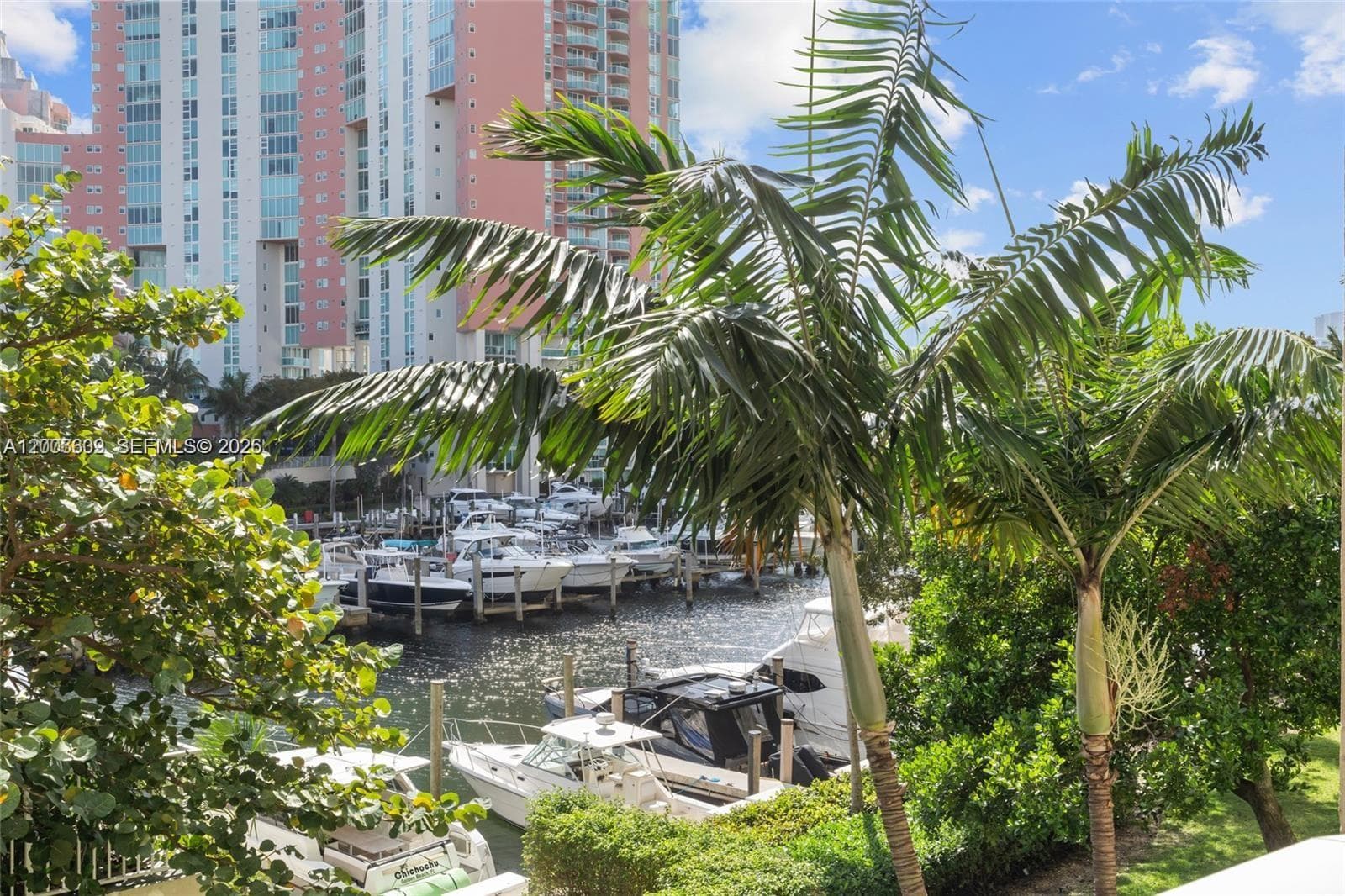3340 NE 190th St # 403, Aventura FL 33180 — 51