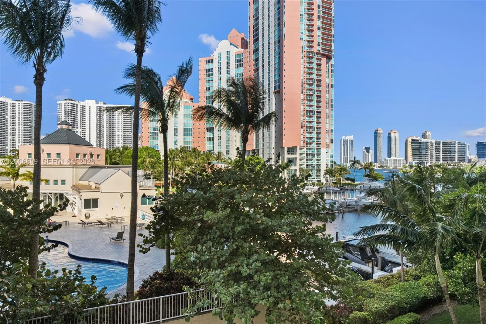 3340 NE 190th St # 403, Aventura FL 33180 — 48