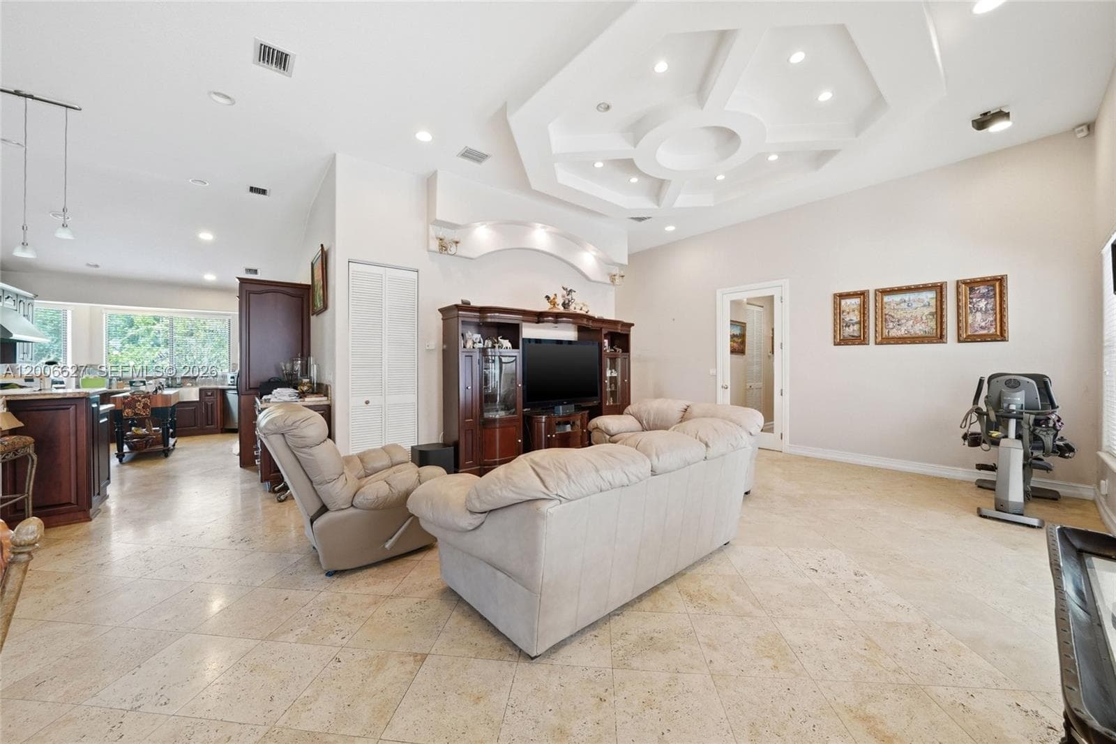 9898 NW 133rd St, Hialeah Gardens FL 33018 — 39