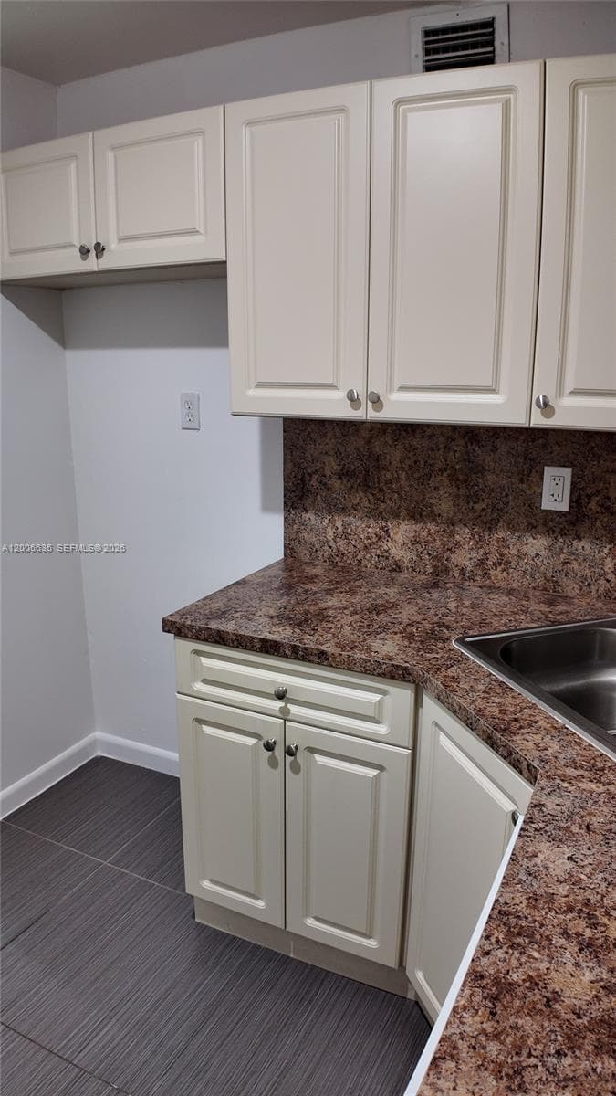 10820 SW 200th Dr # 243, Cutler Bay FL 33157 — 7