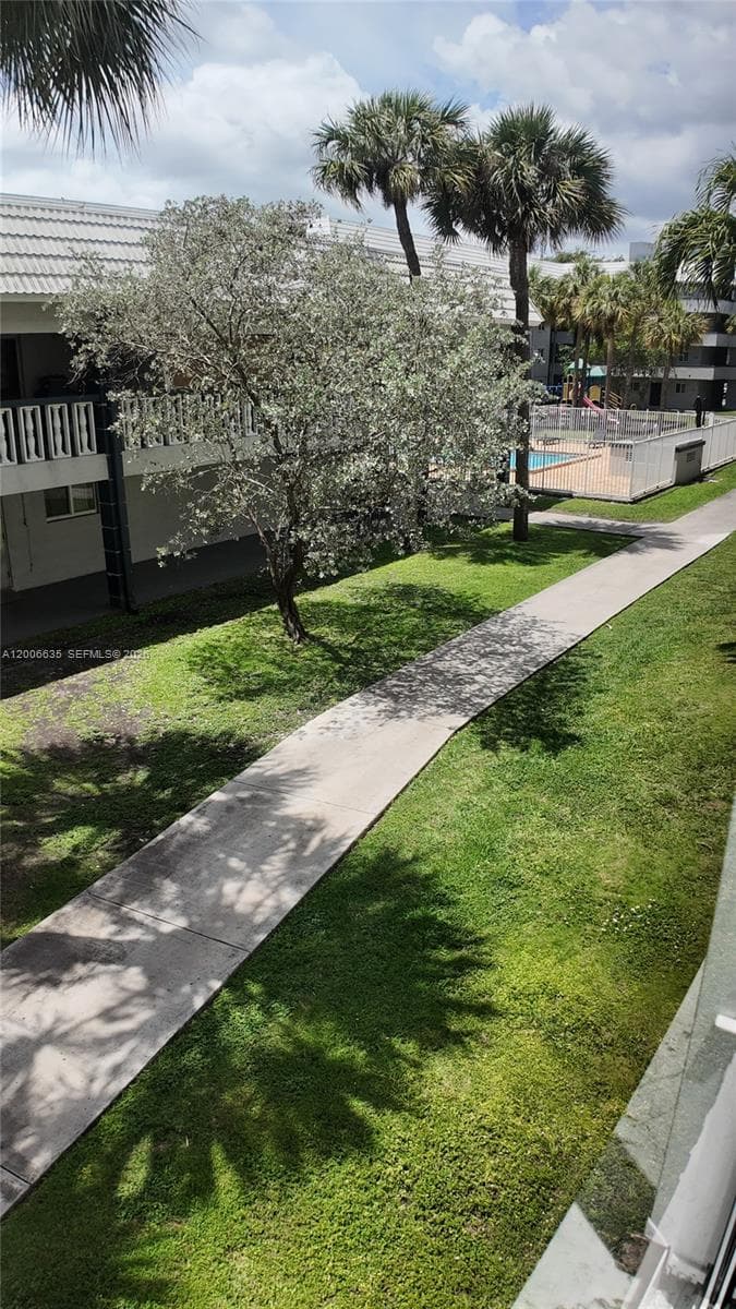 10820 SW 200th Dr # 243, Cutler Bay FL 33157 — 3