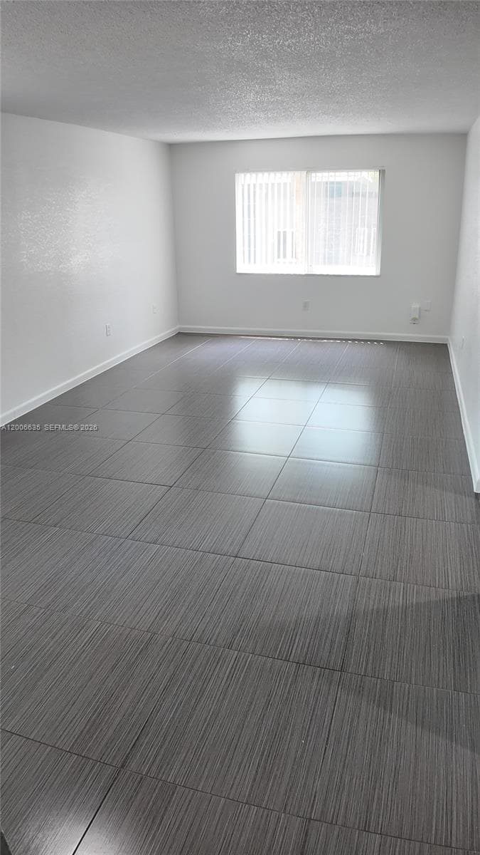 10820 SW 200th Dr # 243, Cutler Bay FL 33157 — 1