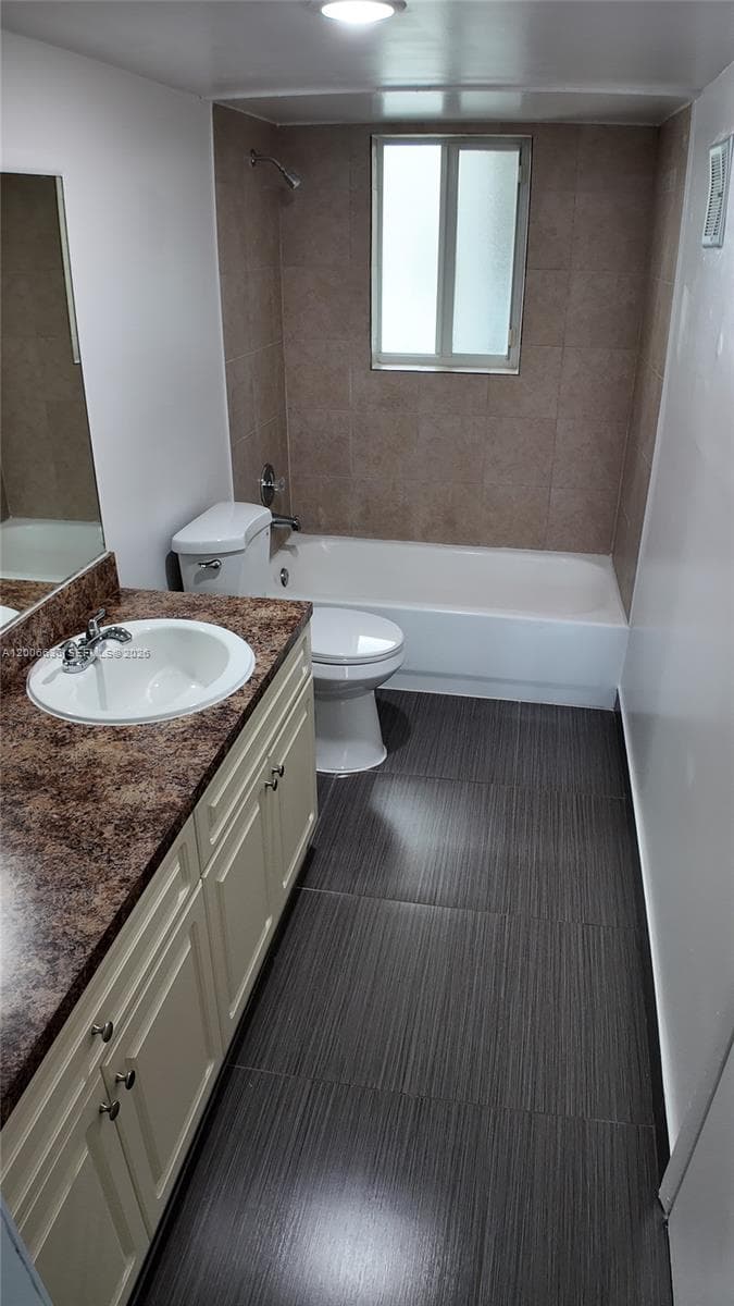 10820 SW 200th Dr # 243, Cutler Bay FL 33157 — 14