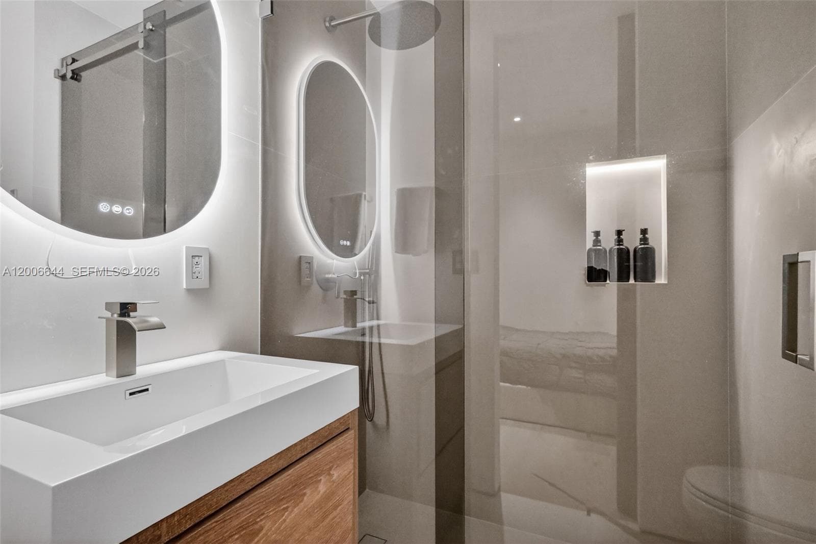 4100 Island Blvd # 904, Aventura FL 33160 — 46