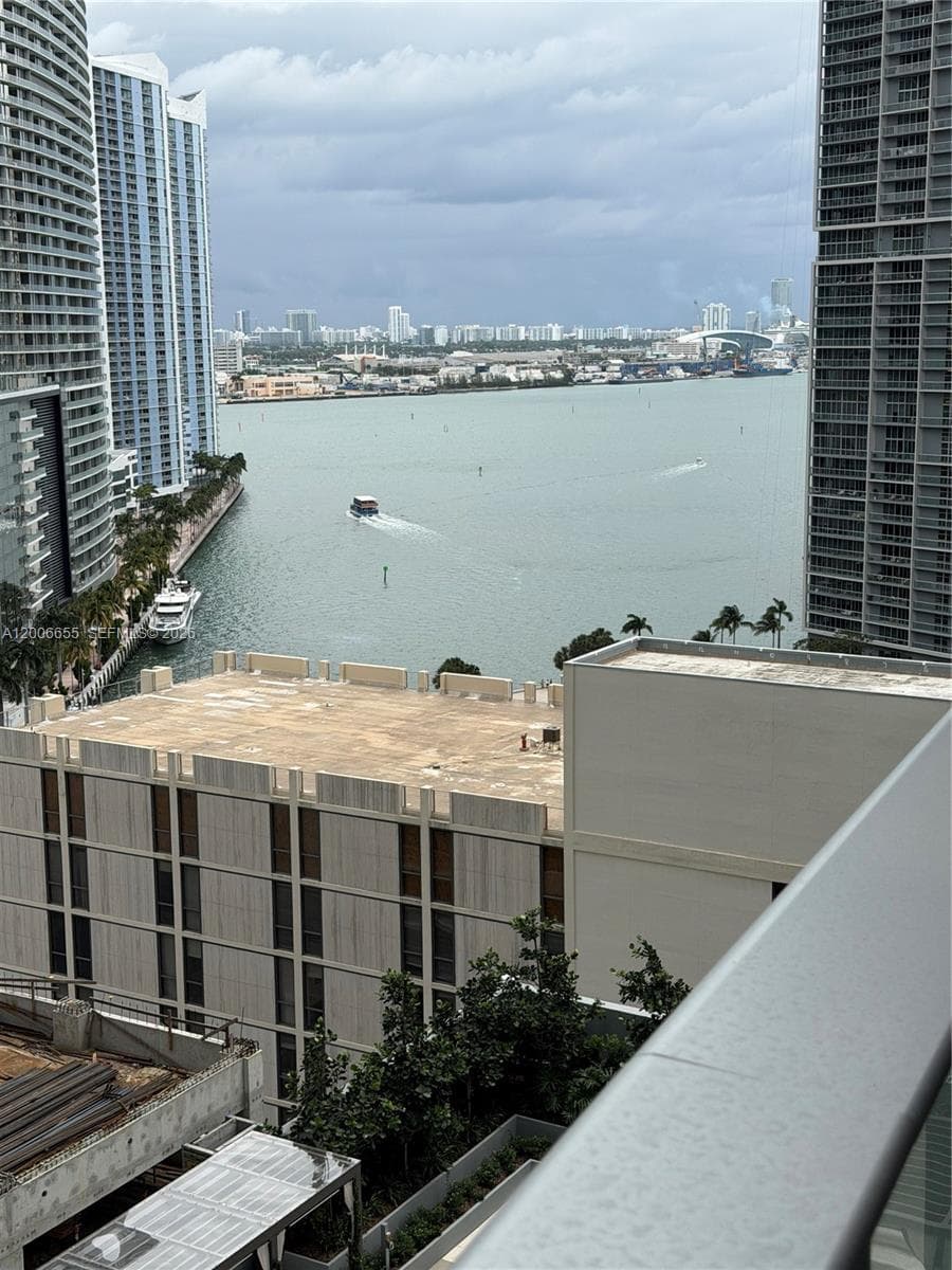 77 SE 5 Street # 1904, Miami FL 33131 — 23