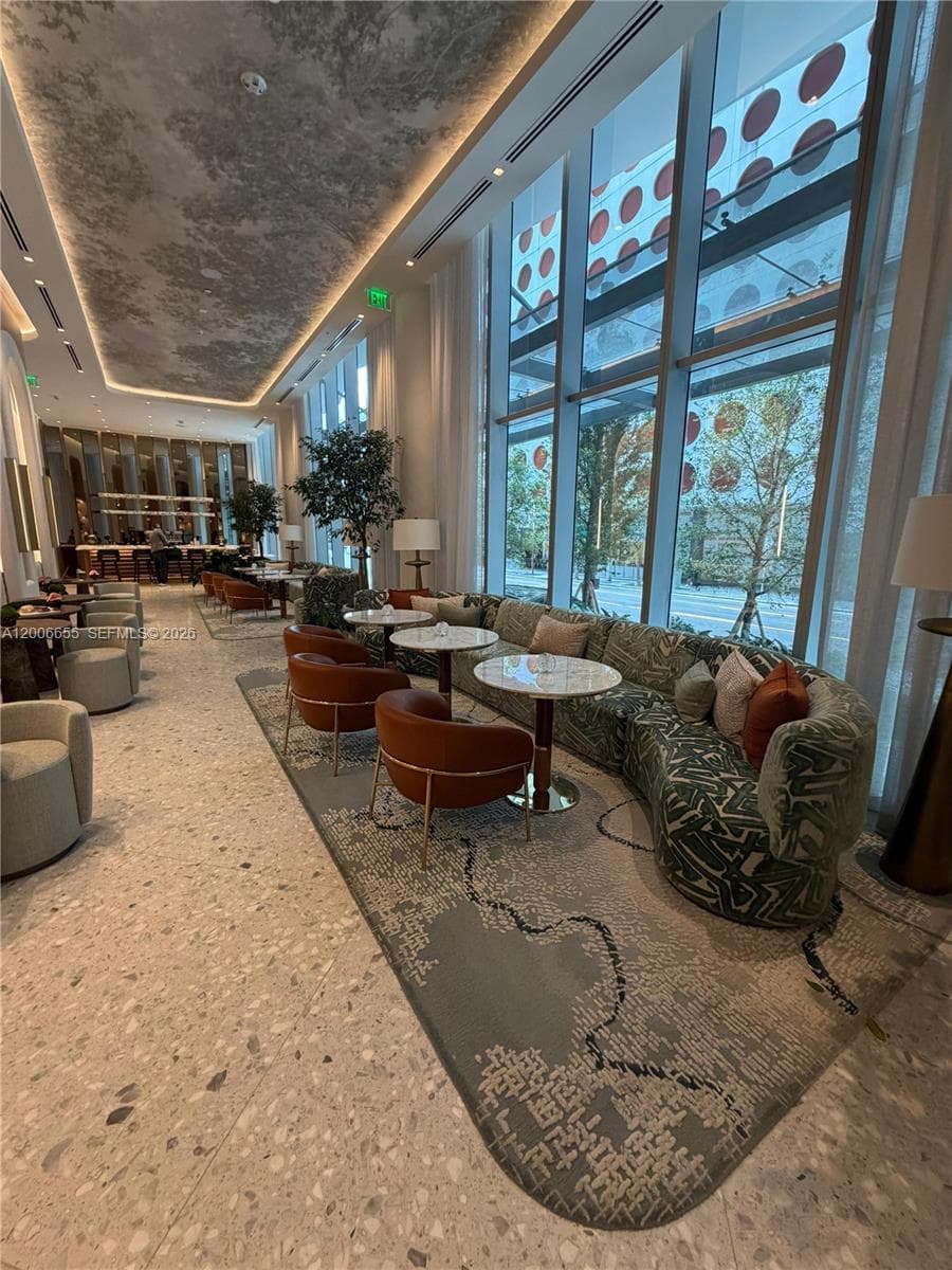 77 SE 5 Street # 1904, Miami FL 33131 — 3