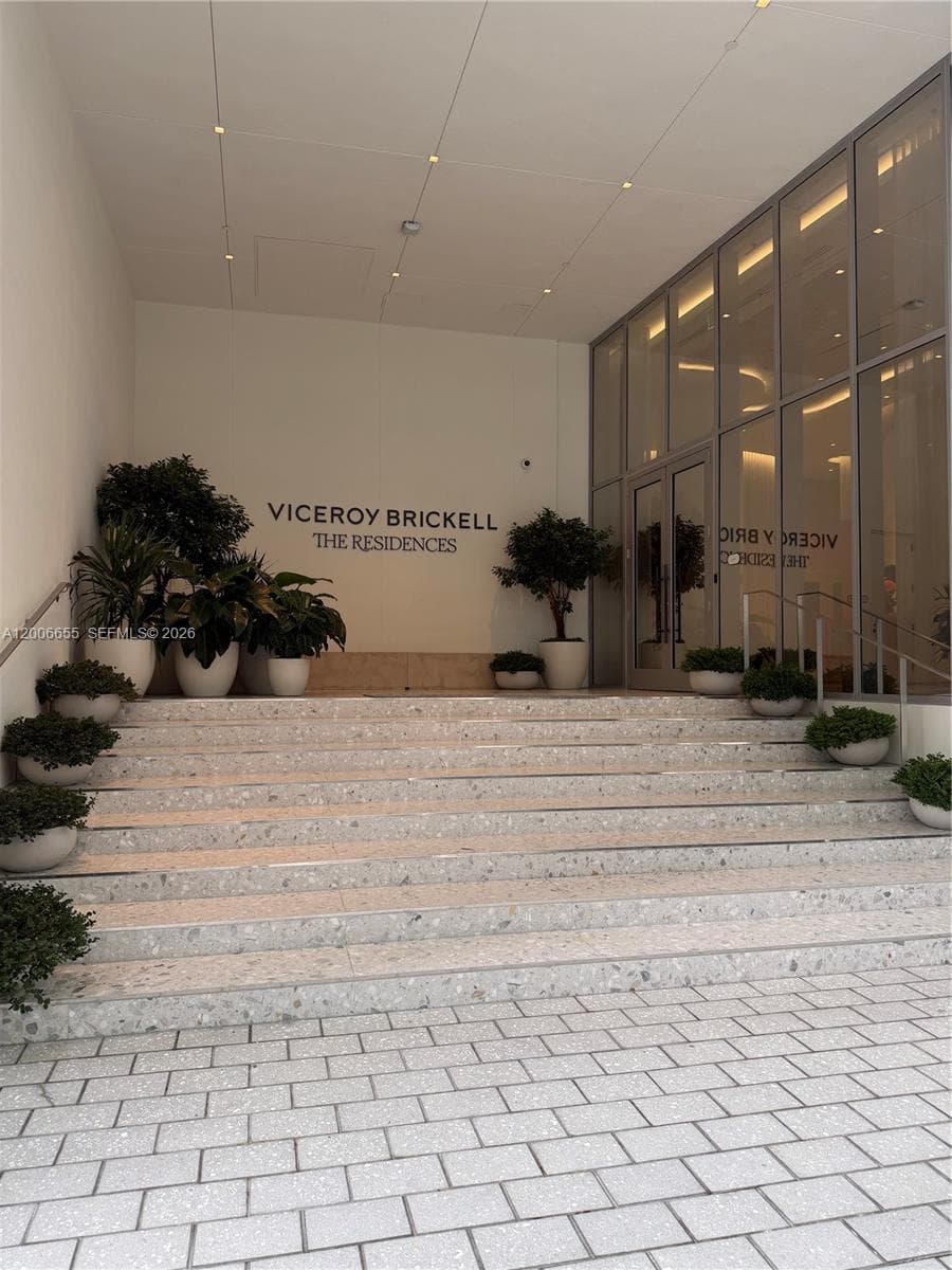 77 SE 5 Street # 1904, Miami FL 33131 — 1