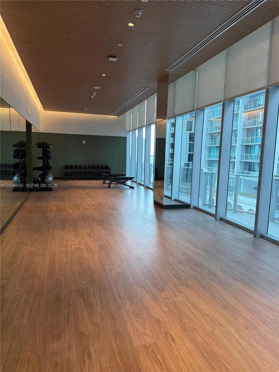 77 SE 5 Street # 1904, Miami FL 33131 — 34