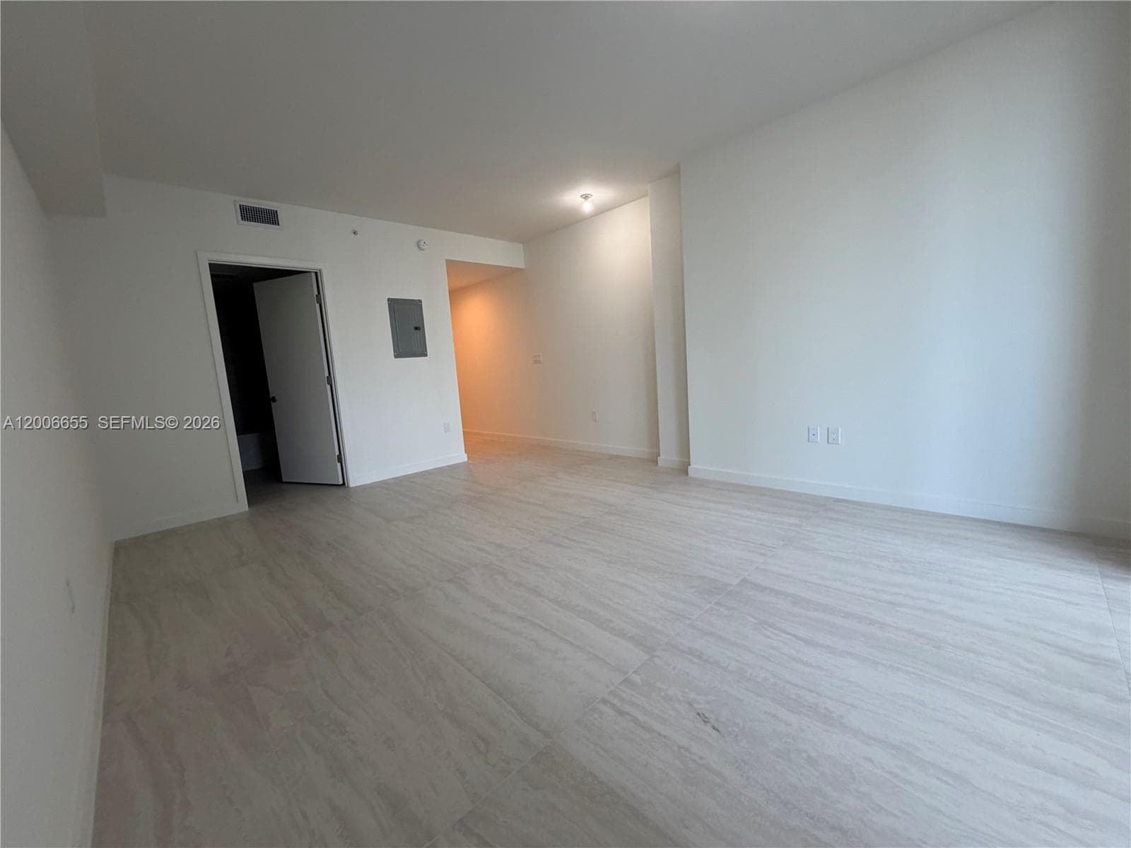 77 SE 5 Street # 1904, Miami FL 33131 — 18