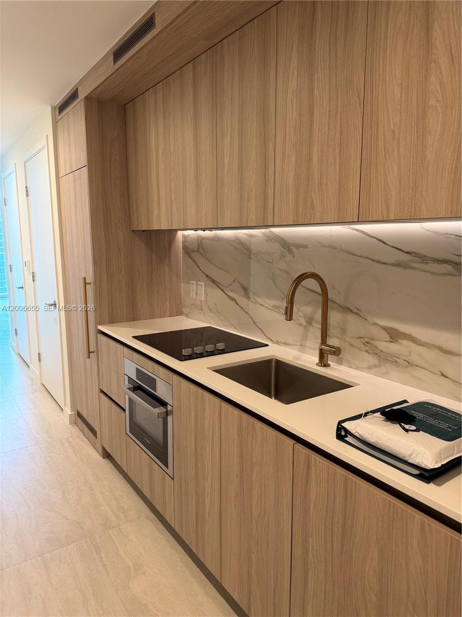 77 SE 5 Street # 1904, Miami FL 33131 — 11