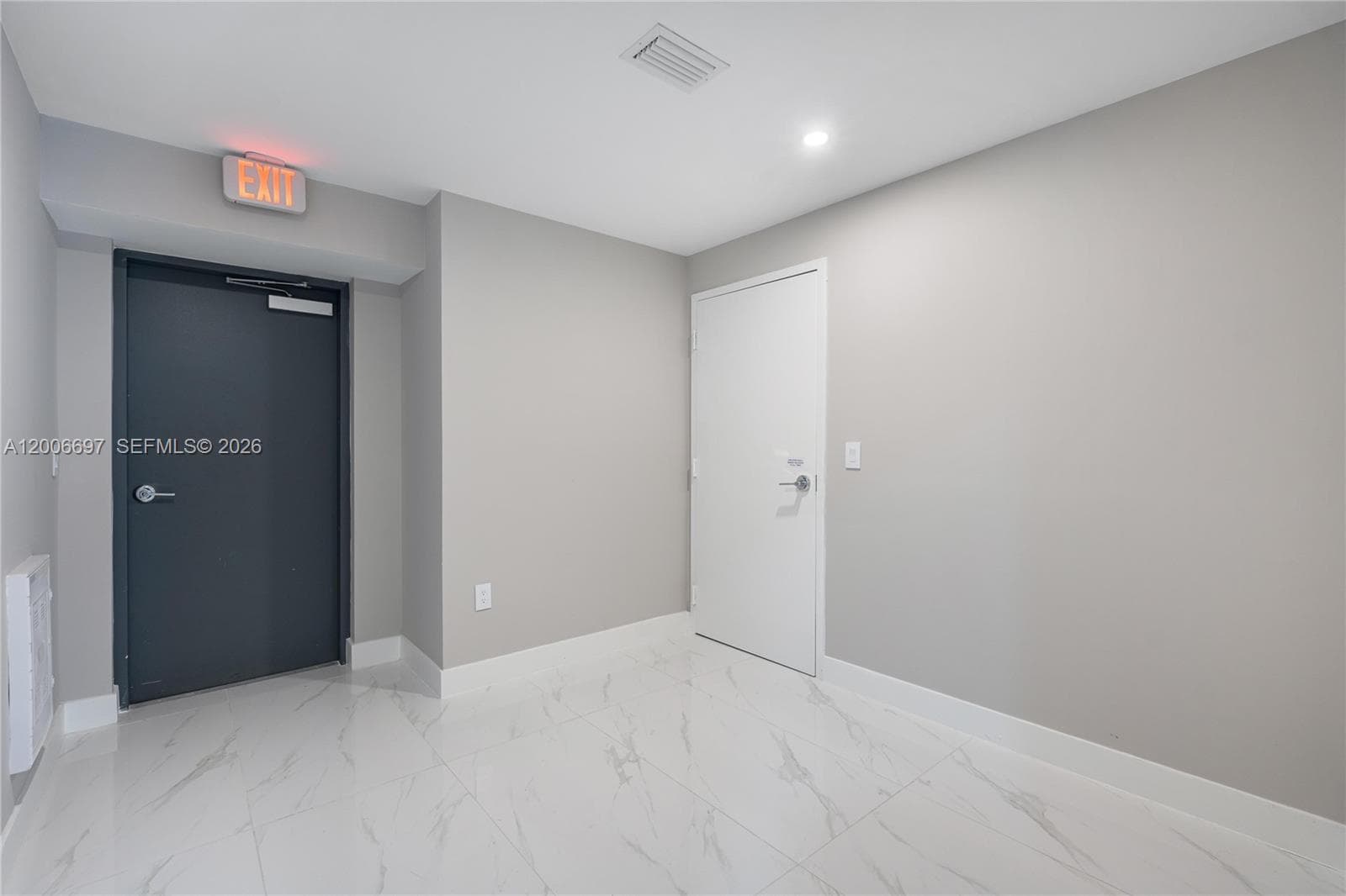 700 NE 24th ST # 5407, Miami FL 33137 — 30