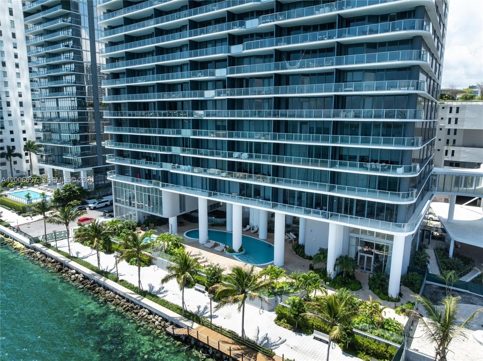 700 NE 24th ST # 5407, Miami FL 33137 — 49