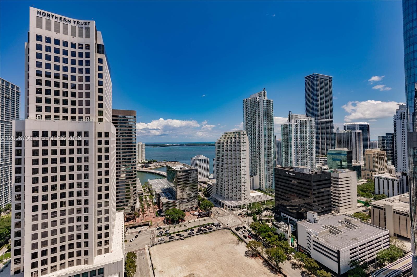 68 SE 6th St # 2701, Miami FL 33131 — 20