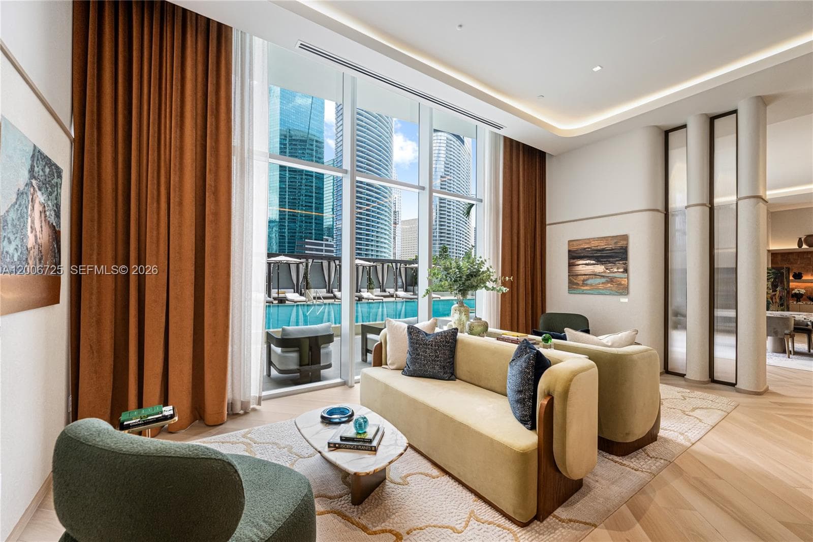 77 SE 5 # 1505, Miami FL 33131 — 6