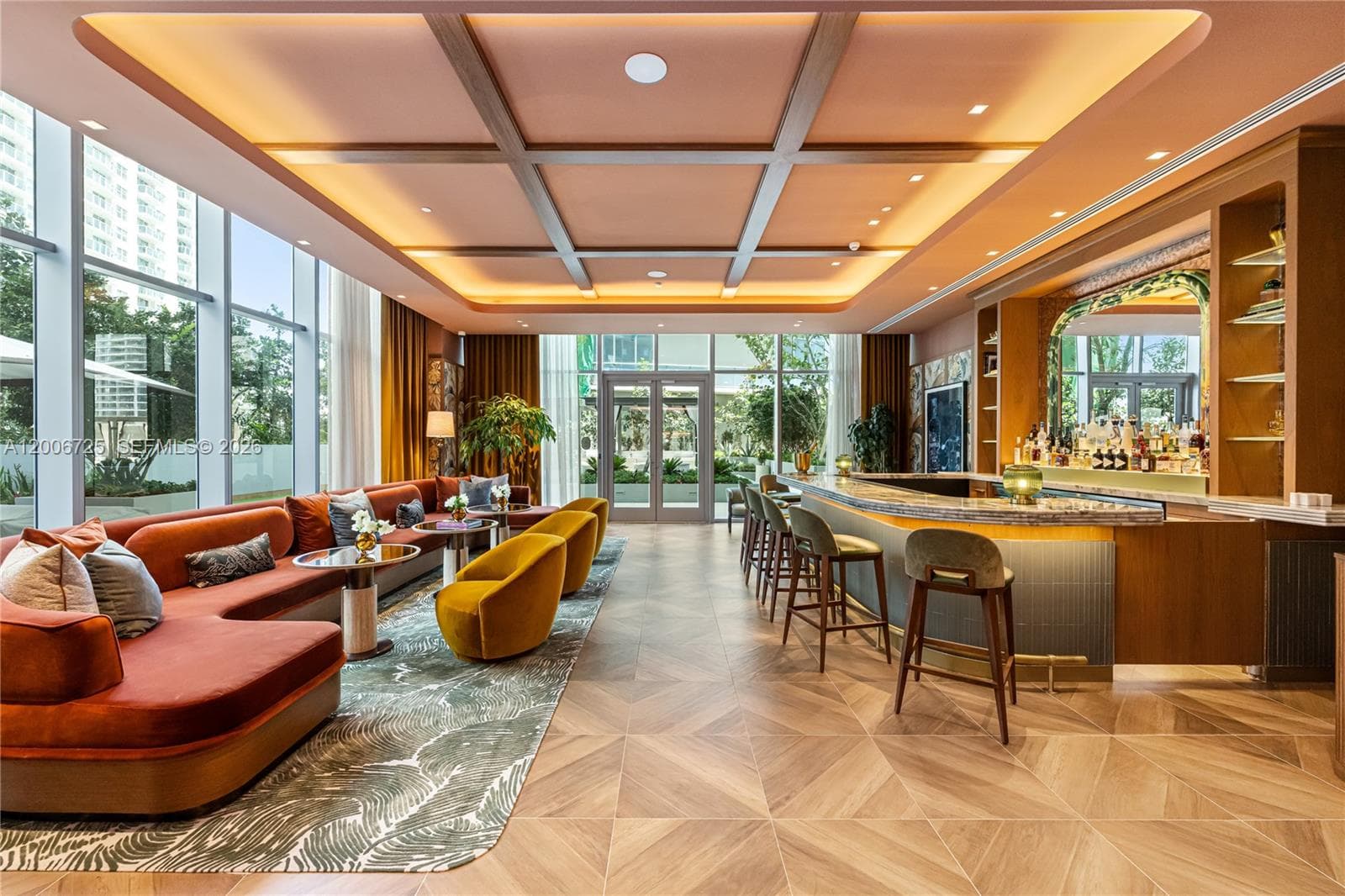 77 SE 5 # 1505, Miami FL 33131 — 19
