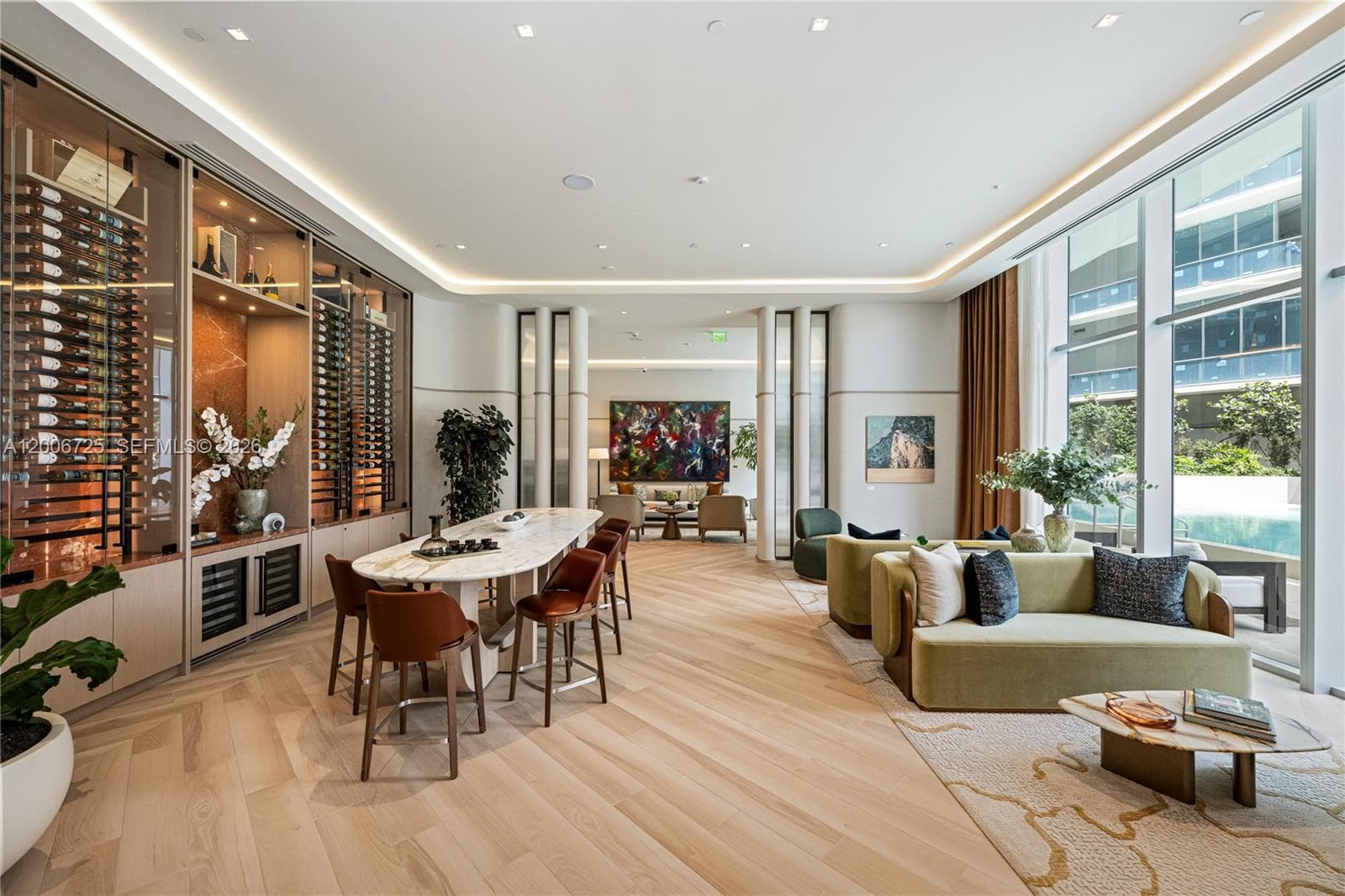 77 SE 5 # 1505, Miami FL 33131 — 4