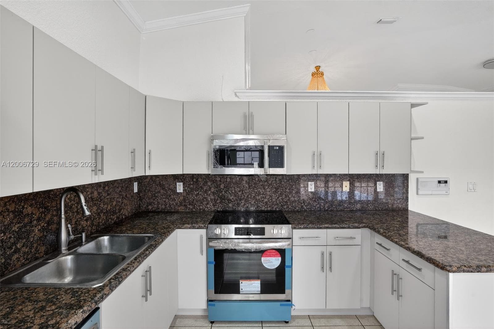 14251 SW 34th St, Miami FL 33175 — 16