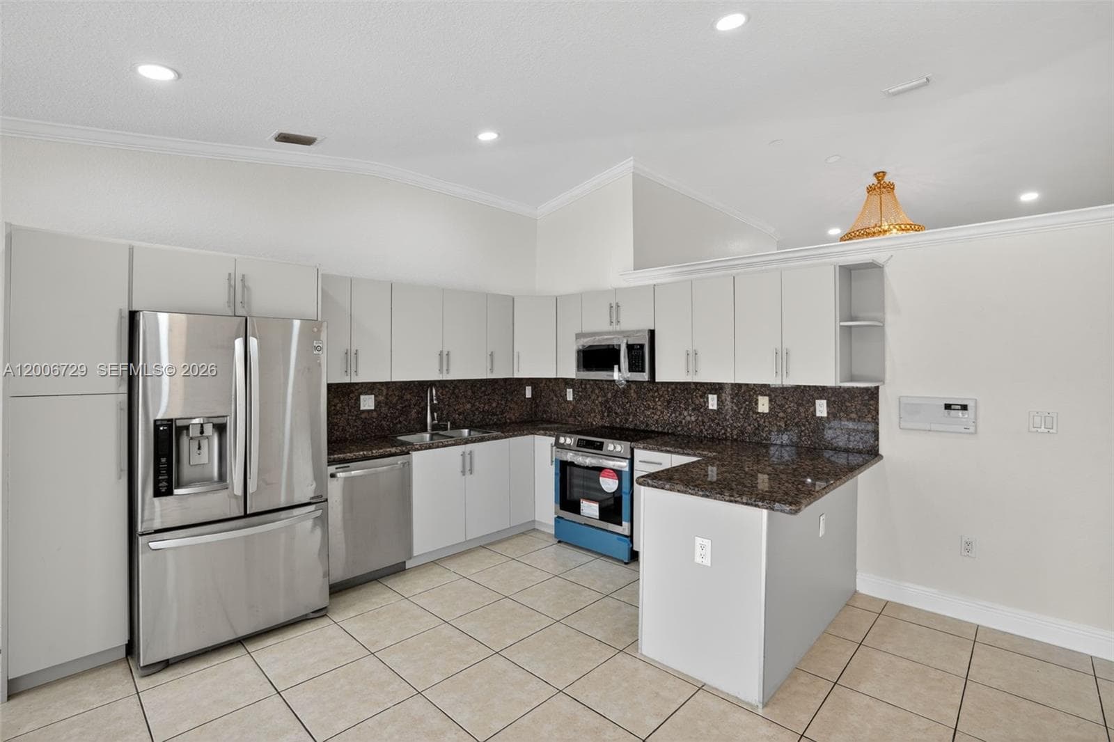 14251 SW 34th St, Miami FL 33175 — 15