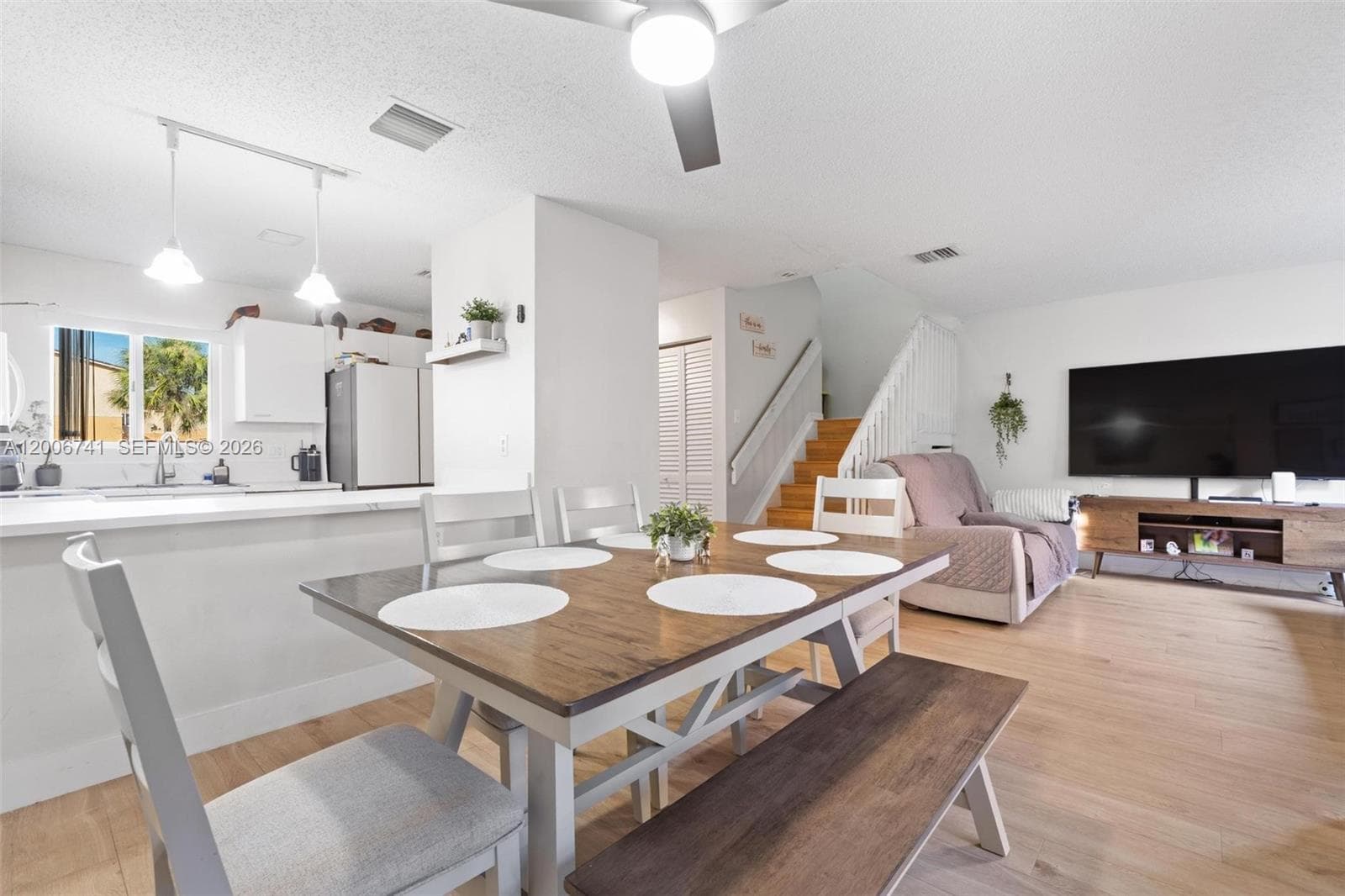 6235 Kendale Lakes Cir # 247, Miami FL 33183 — 9