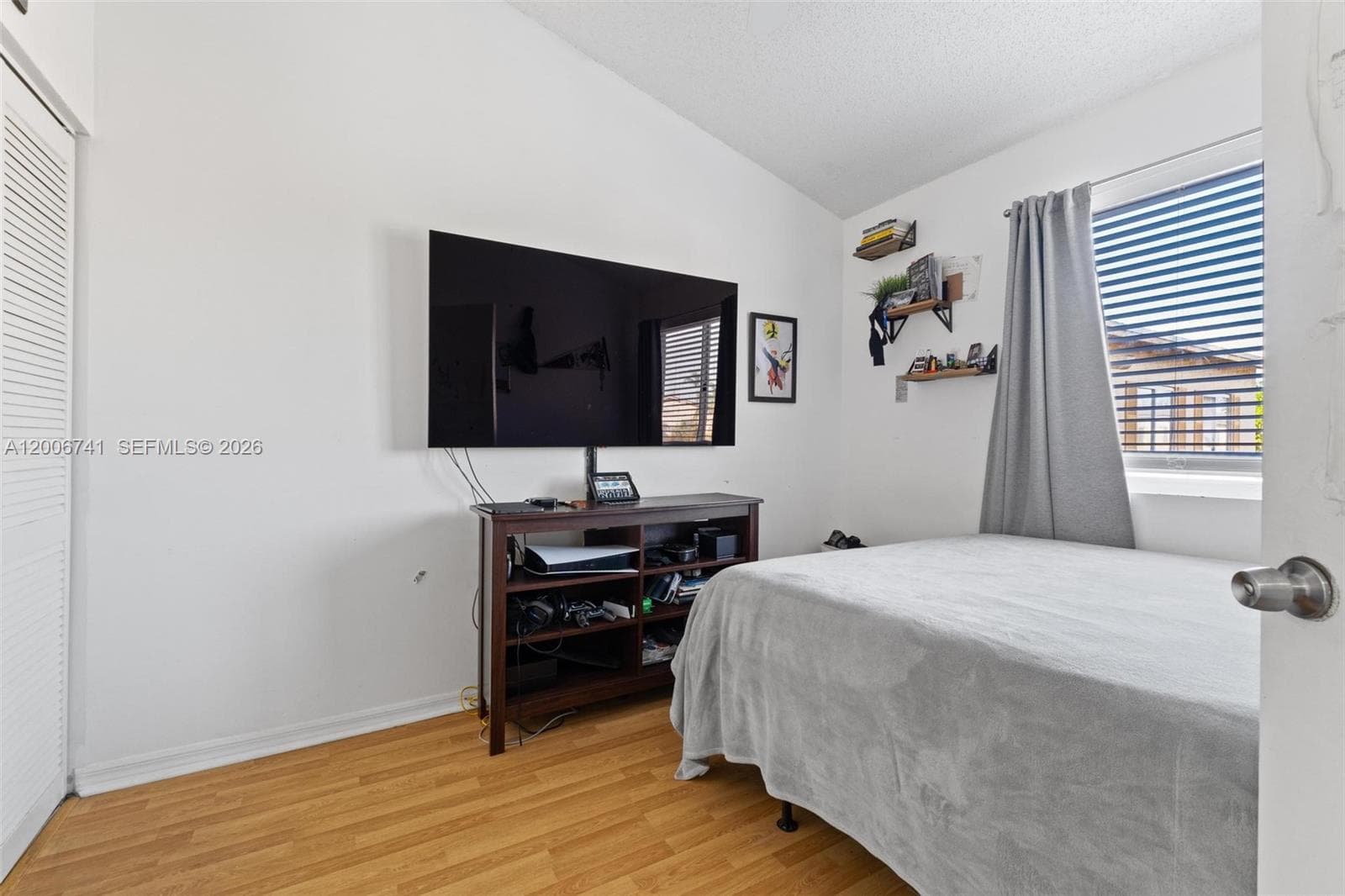 6235 Kendale Lakes Cir # 247, Miami FL 33183 — 18
