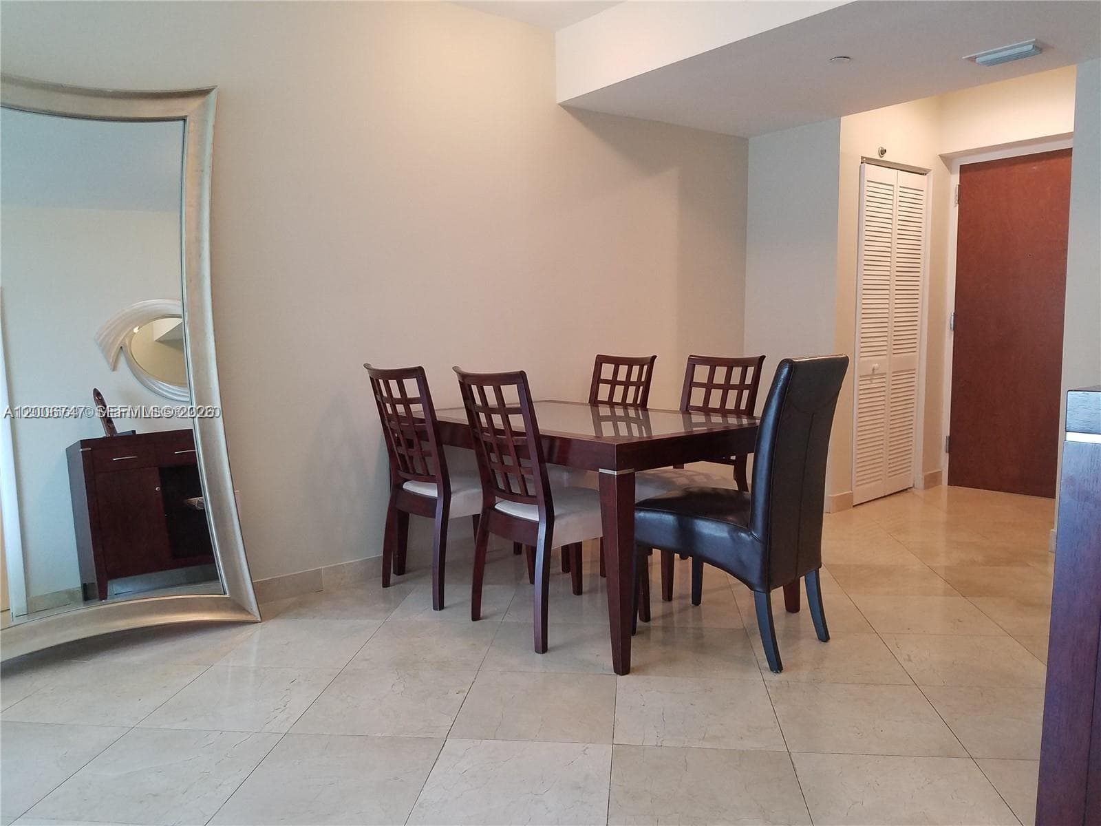 6365 Collins Ave # 910, Miami Beach FL 33141 — 4