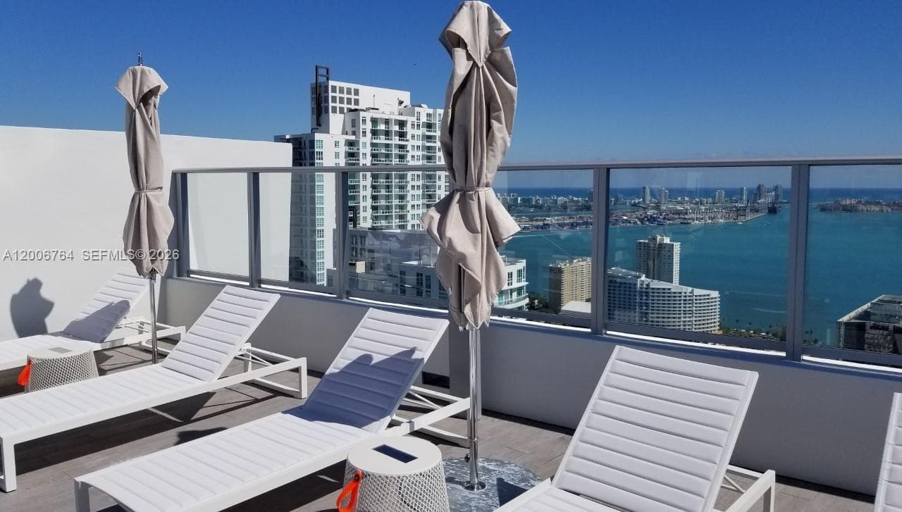 1010 Brickell Ave # 3205, Miami FL 33131 — 23