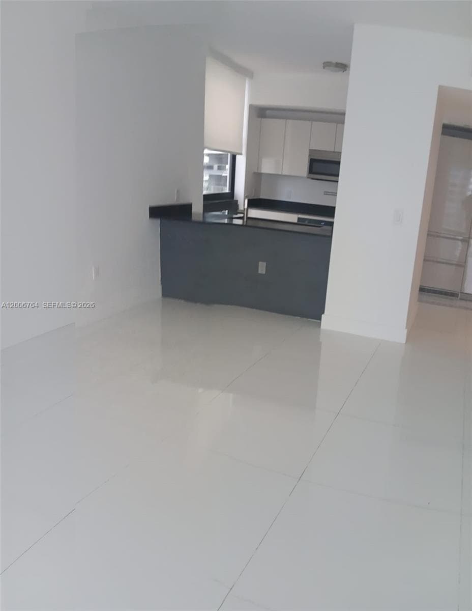 1010 Brickell Ave # 3205, Miami FL 33131 — 16