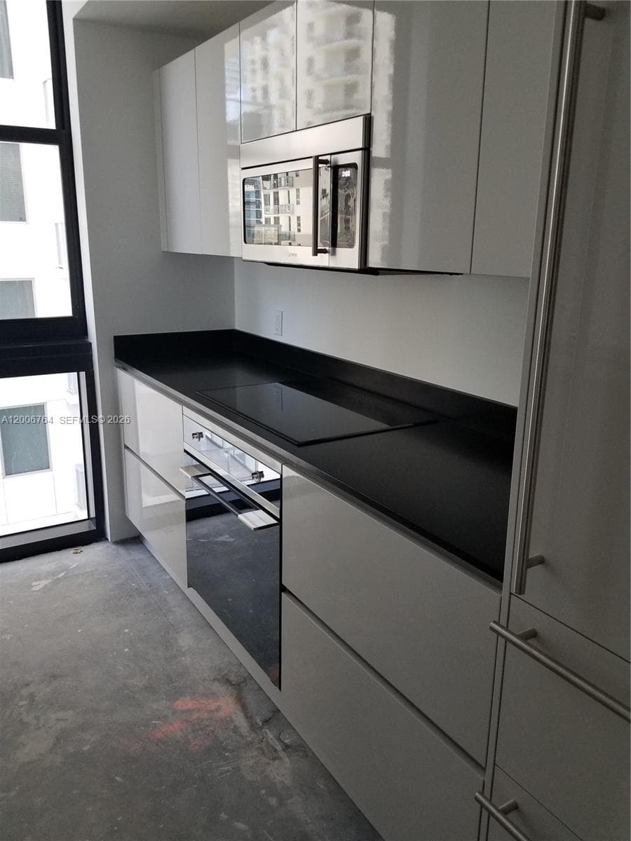 1010 Brickell Ave # 3205, Miami FL 33131 — 10