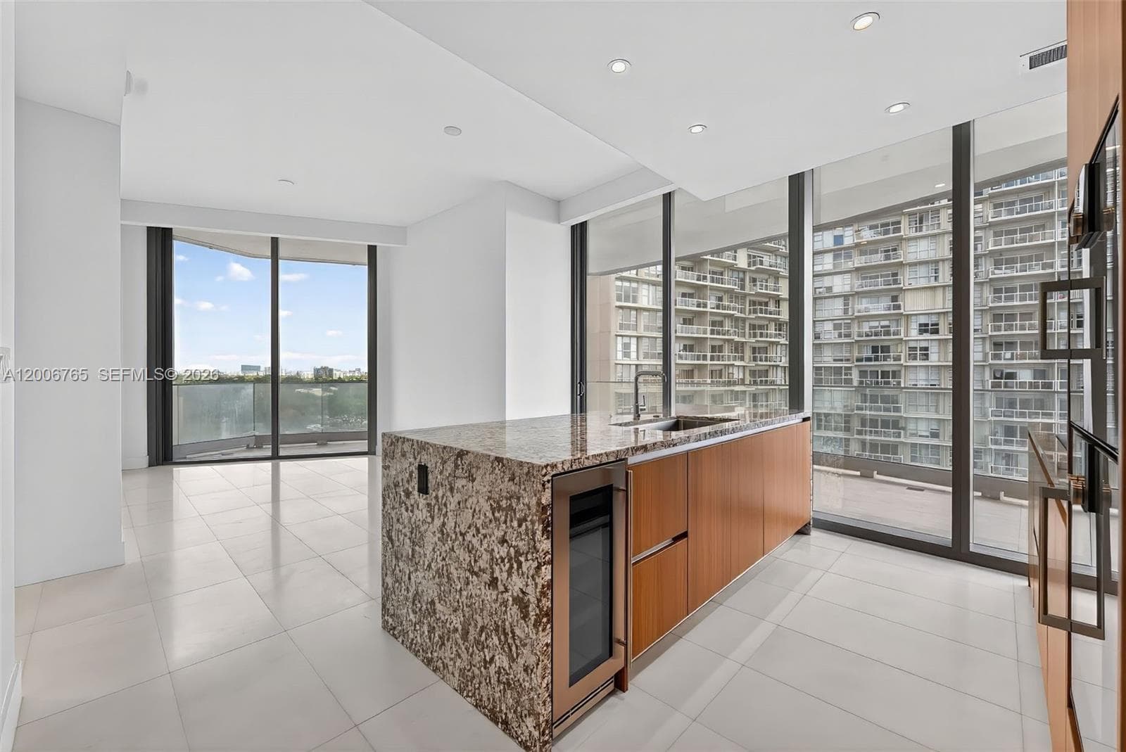 175 SE 25th Rd # 604, Miami FL 33129 — 17