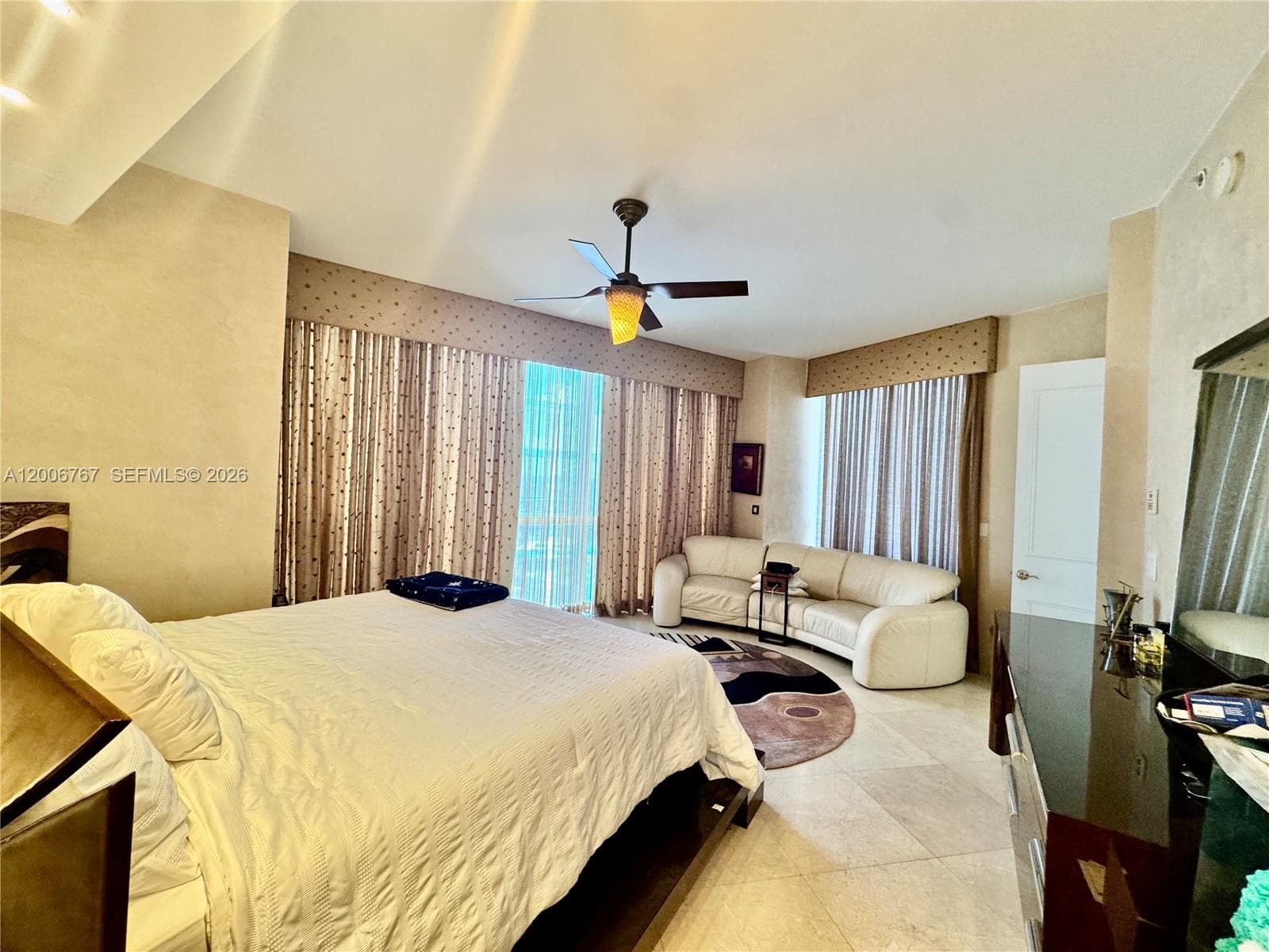 18101 Collins Ave # 3901, Sunny Isles Beach FL 33160 — 19