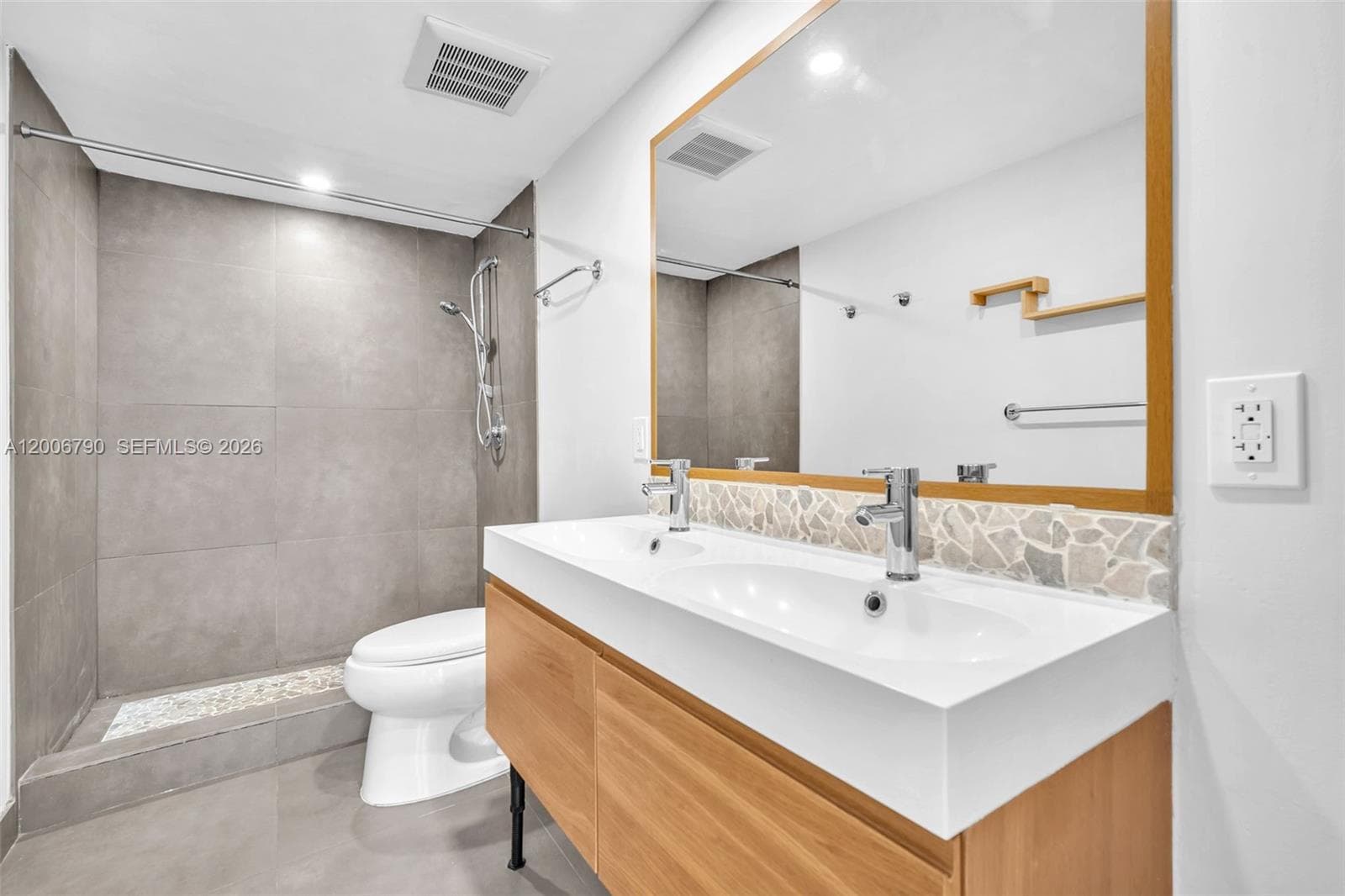 5313 Collins Ave # 204, Miami Beach FL 33140 — 20