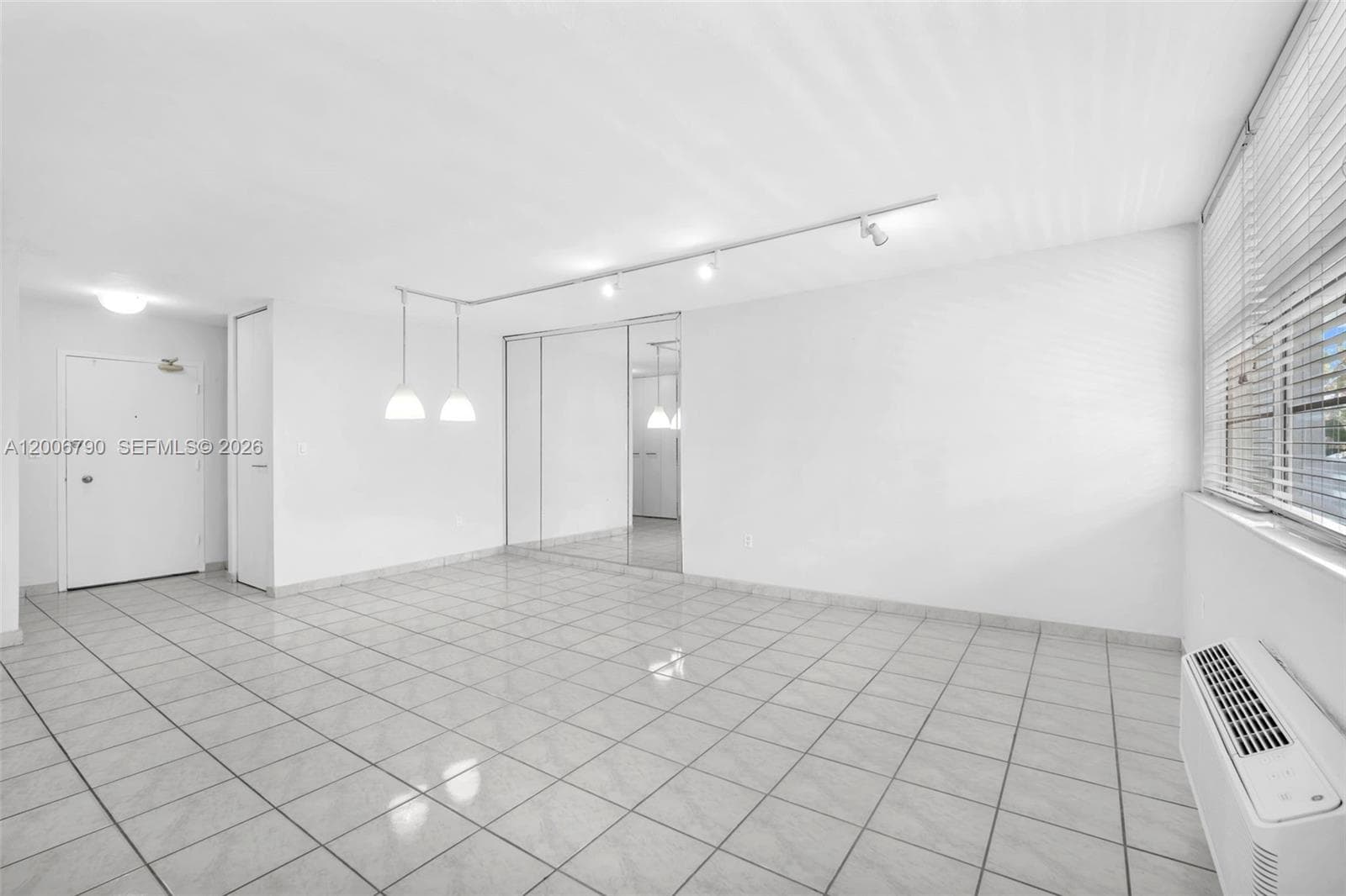 5313 Collins Ave # 204, Miami Beach FL 33140 — 9