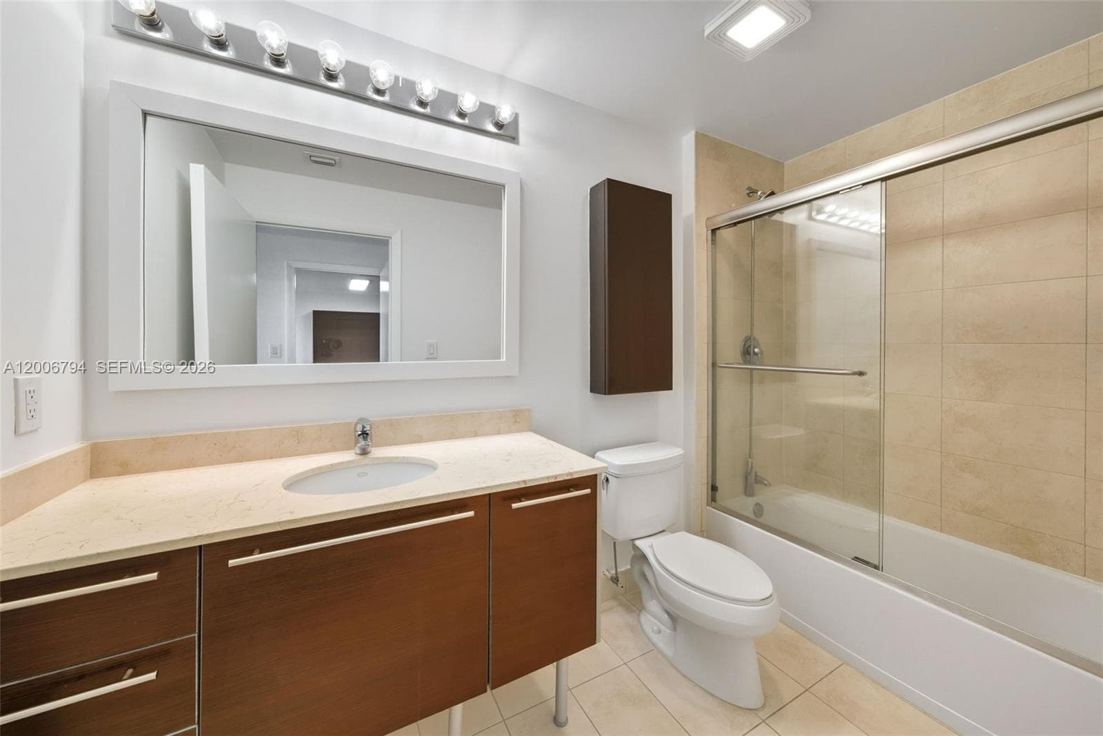 1900 N Bayshore Dr # 3707, Miami FL 33132 — 16