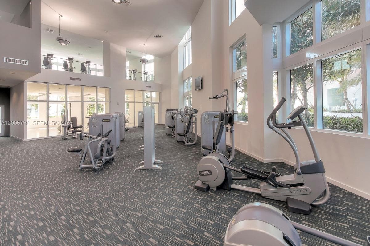 1900 N Bayshore Dr # 3707, Miami FL 33132 — 28