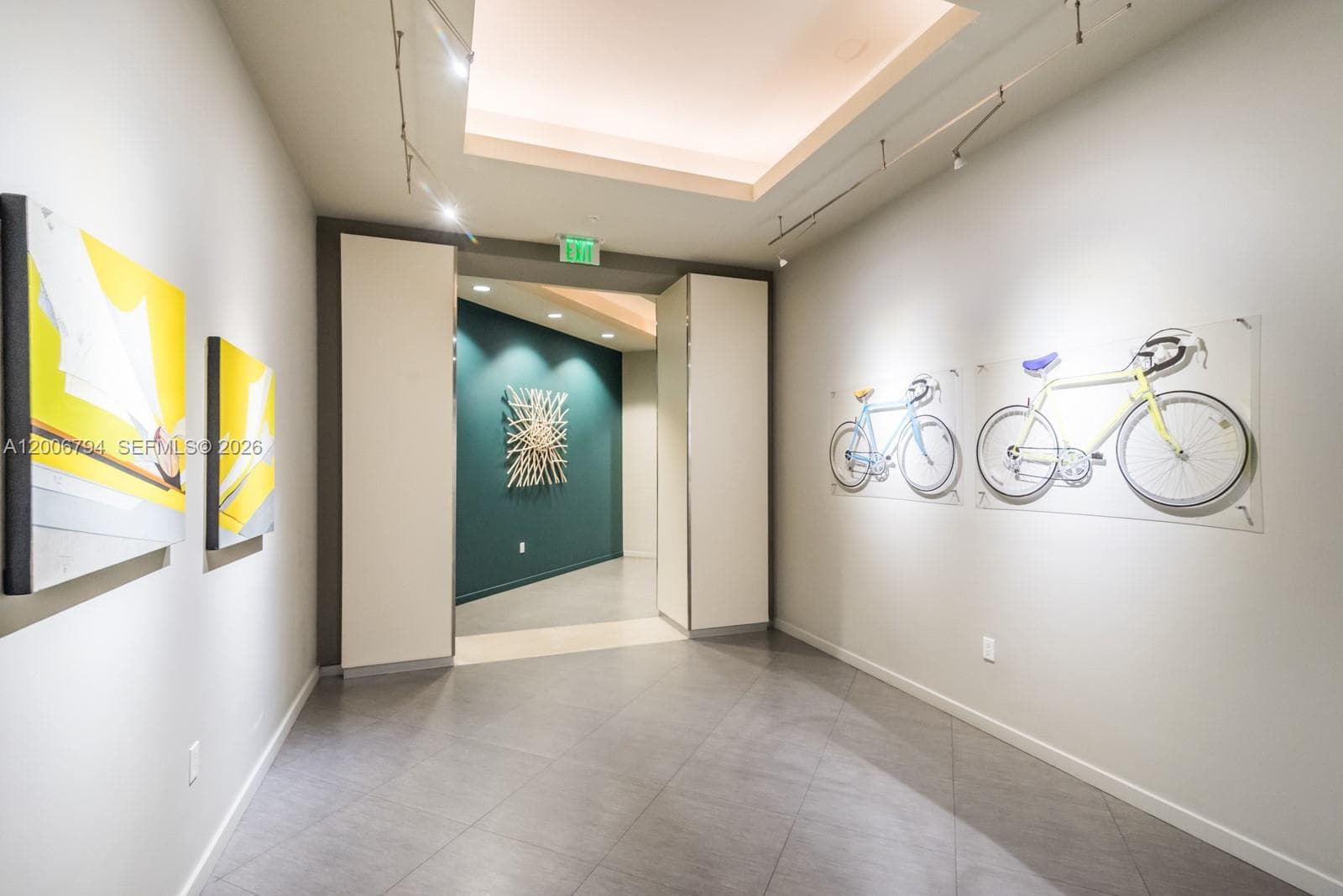 1900 N Bayshore Dr # 3707, Miami FL 33132 — 25