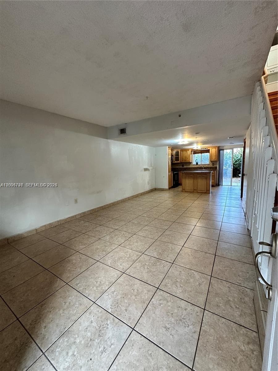 551 NW 82nd Ave # 502, Miami FL 33126 — 32