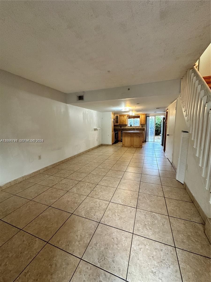 551 NW 82nd Ave # 502, Miami FL 33126 — 34