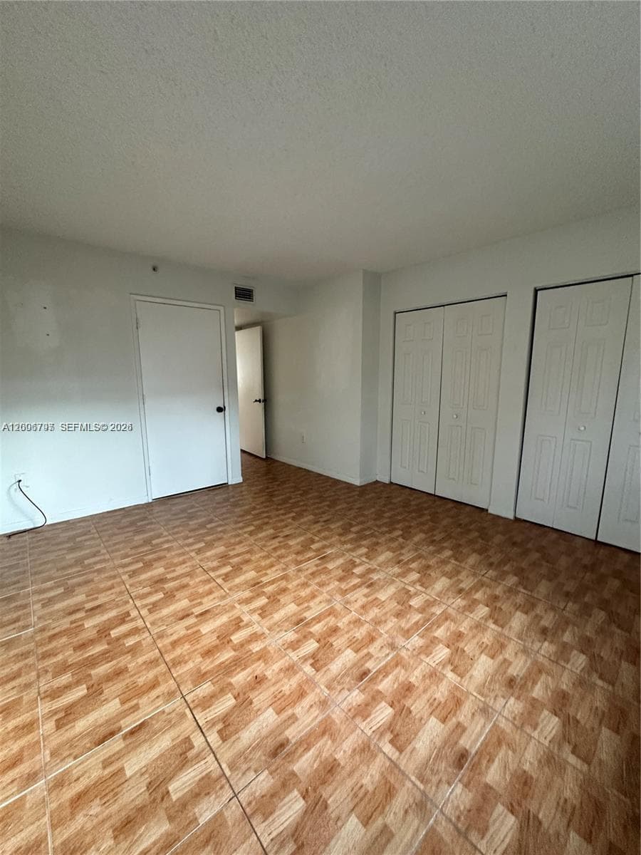 551 NW 82nd Ave # 502, Miami FL 33126 — 4