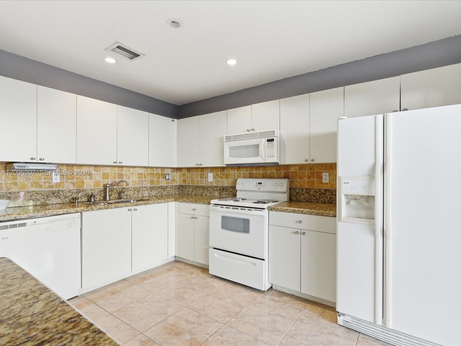 5982 SW 162nd Ct, Miami FL 33193 — 22