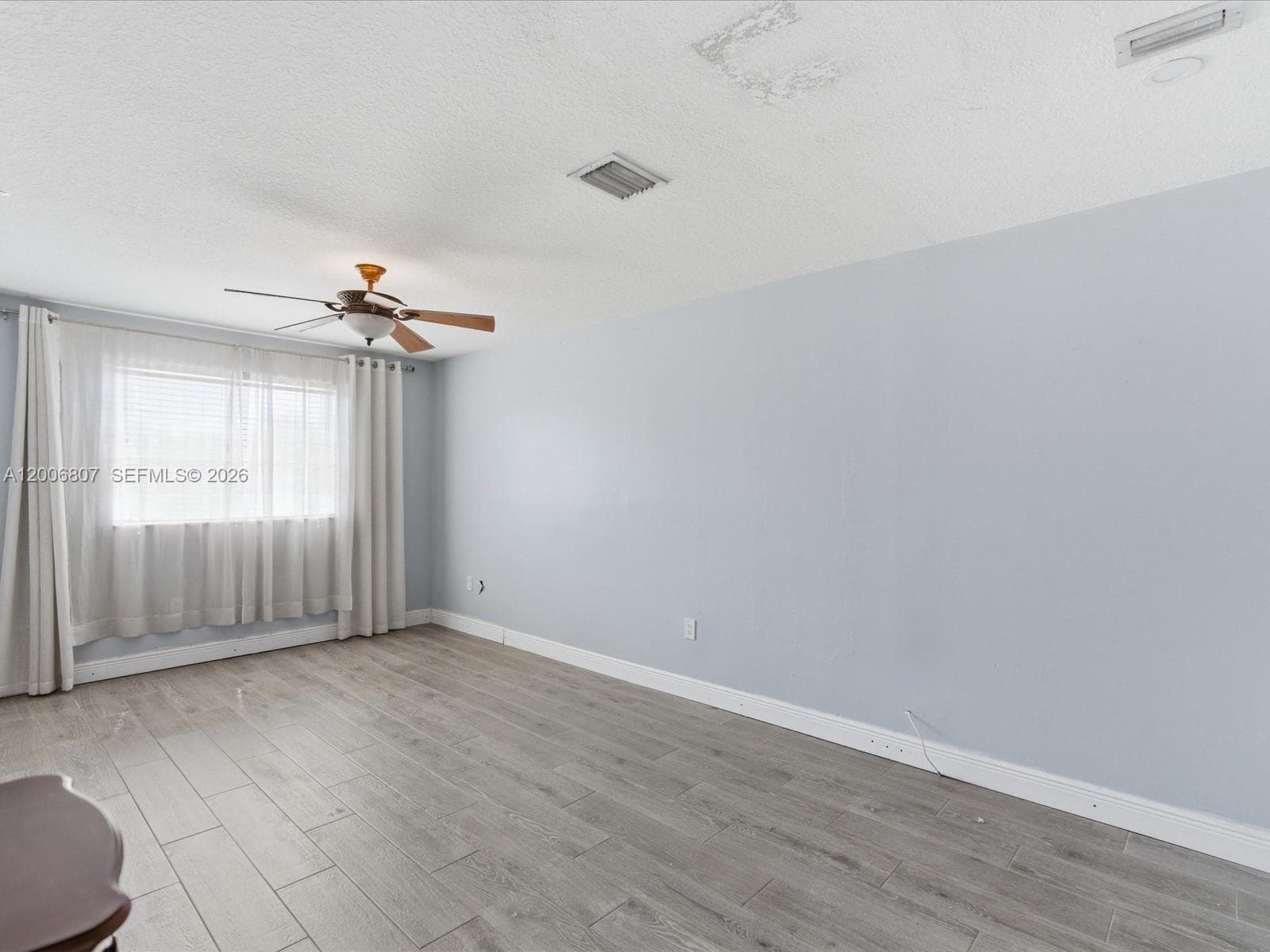 5982 SW 162nd Ct, Miami FL 33193 — 32
