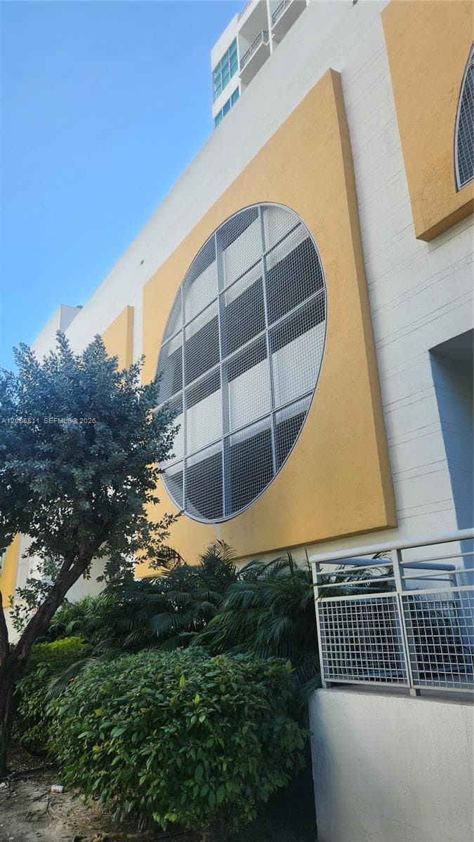 2200 NE 4th Ave # 803, Miami FL 33137 — 2