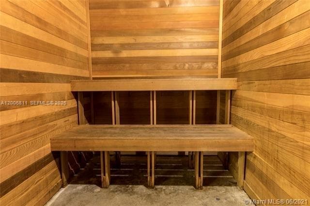 2200 NE 4th Ave # 803, Miami FL 33137 — 26