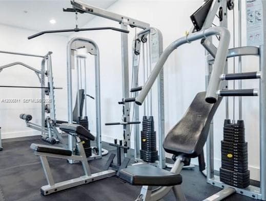 2200 NE 4th Ave # 803, Miami FL 33137 — 25