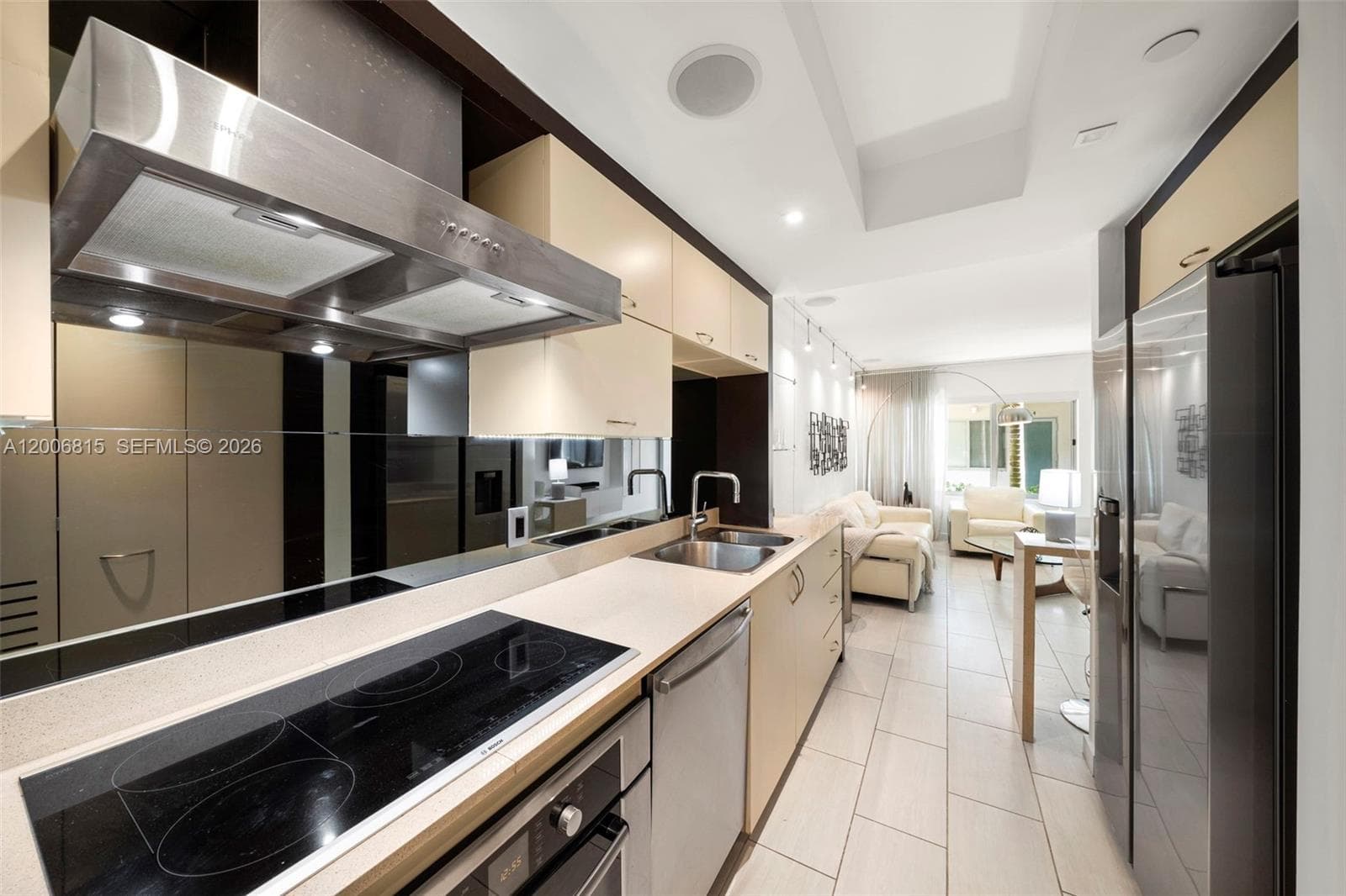 2130 Park Ave # 3, Miami Beach FL 33139 — 6