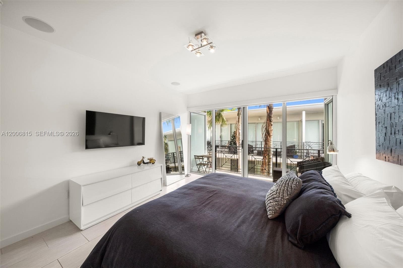 2130 Park Ave # 3, Miami Beach FL 33139 — 15
