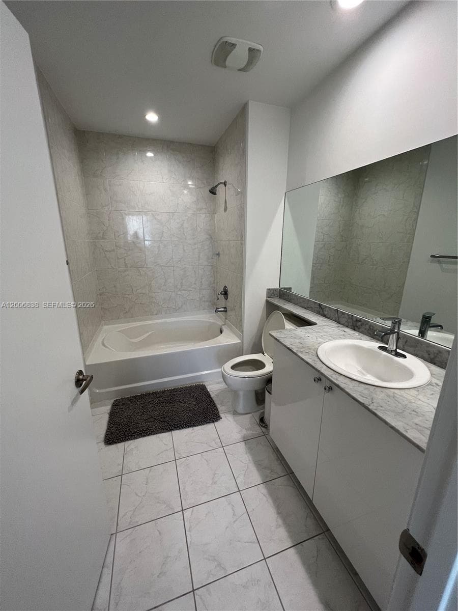 18800 NE 29th Ave, Aventura FL 33180 — 10