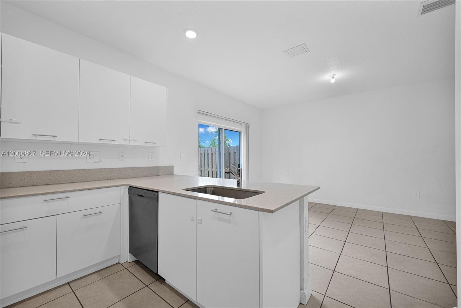 12429 NW 23rd Ct, Miami FL 33167 — 20