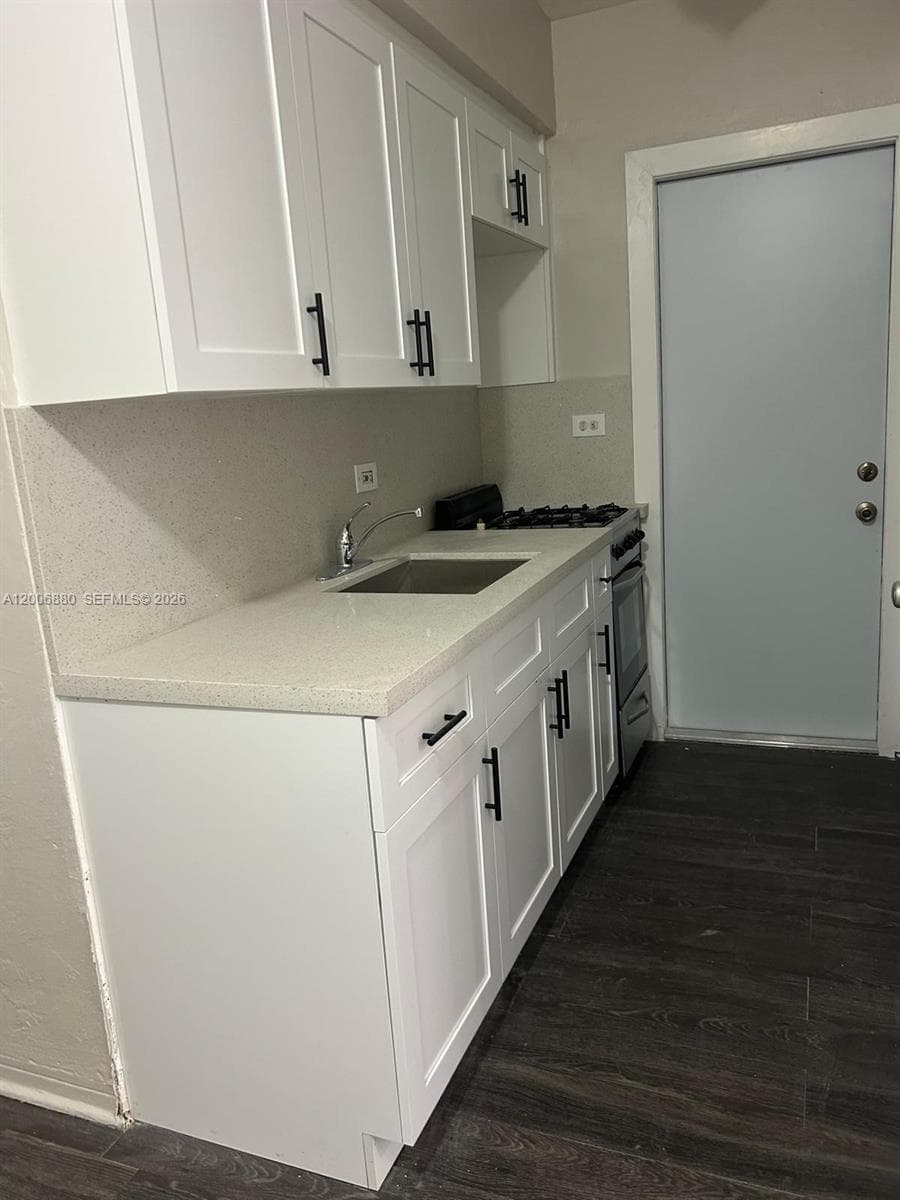 1743 NW 15th St # 1743, Miami FL 33125 — 4