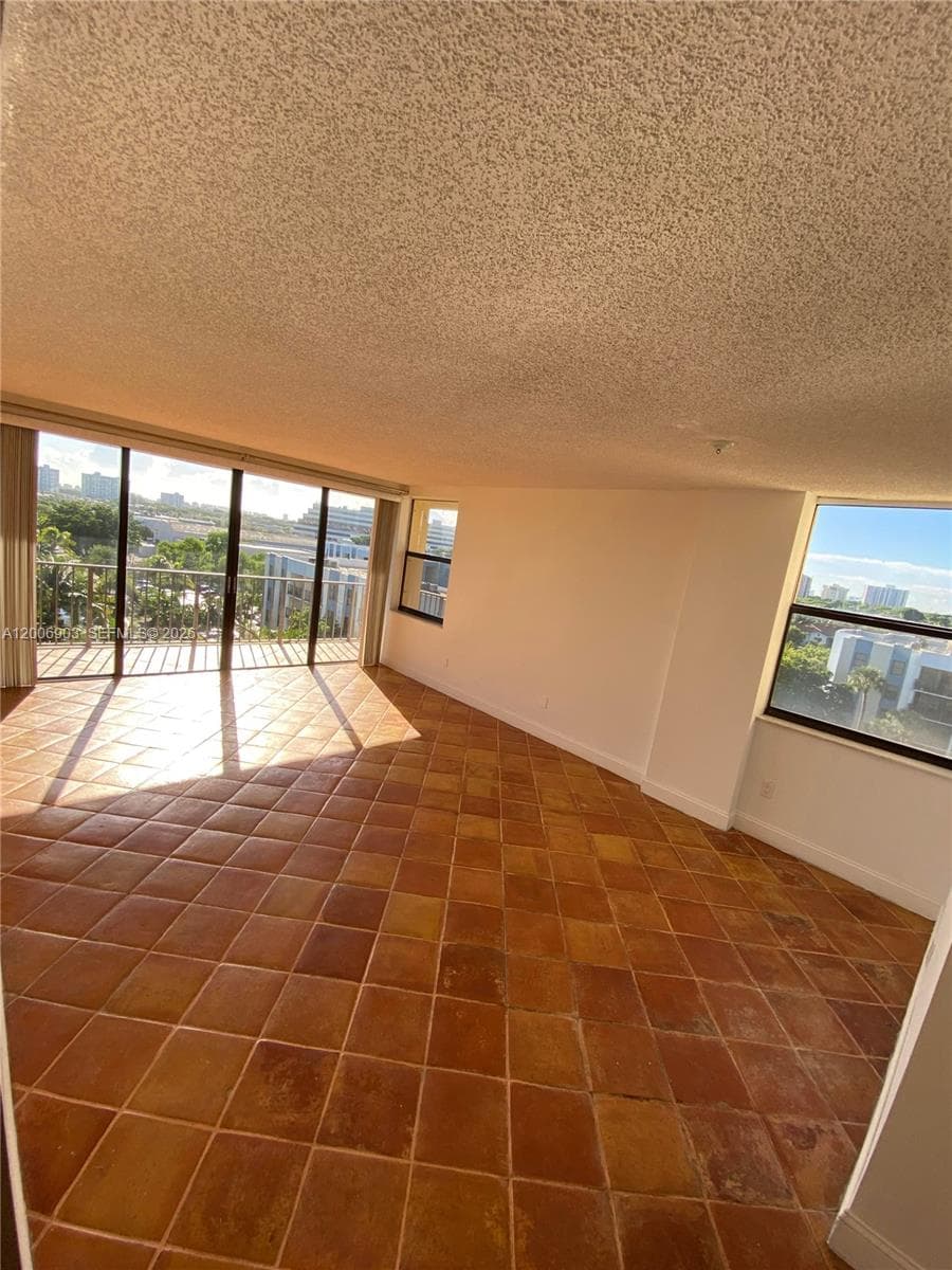 1470 NE 123rd St # A701, North Miami FL 33161 — 3