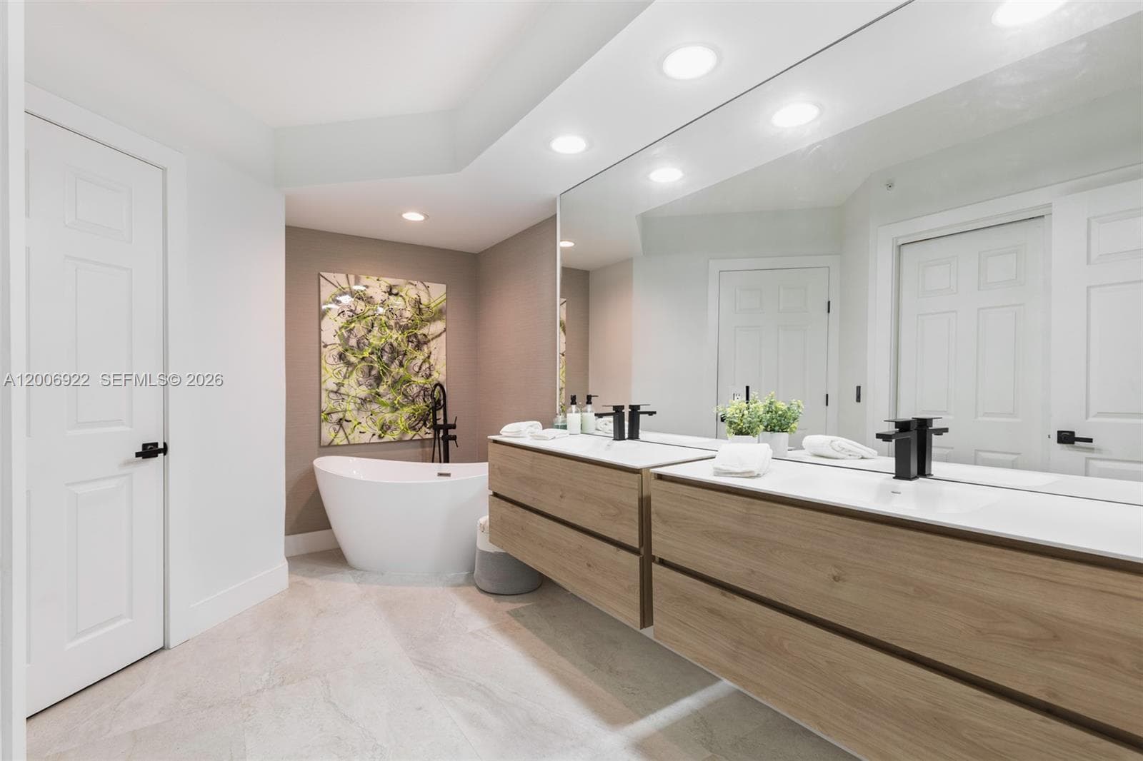 3370 Hidden Bay Dr # 409, Aventura FL 33180 — 13